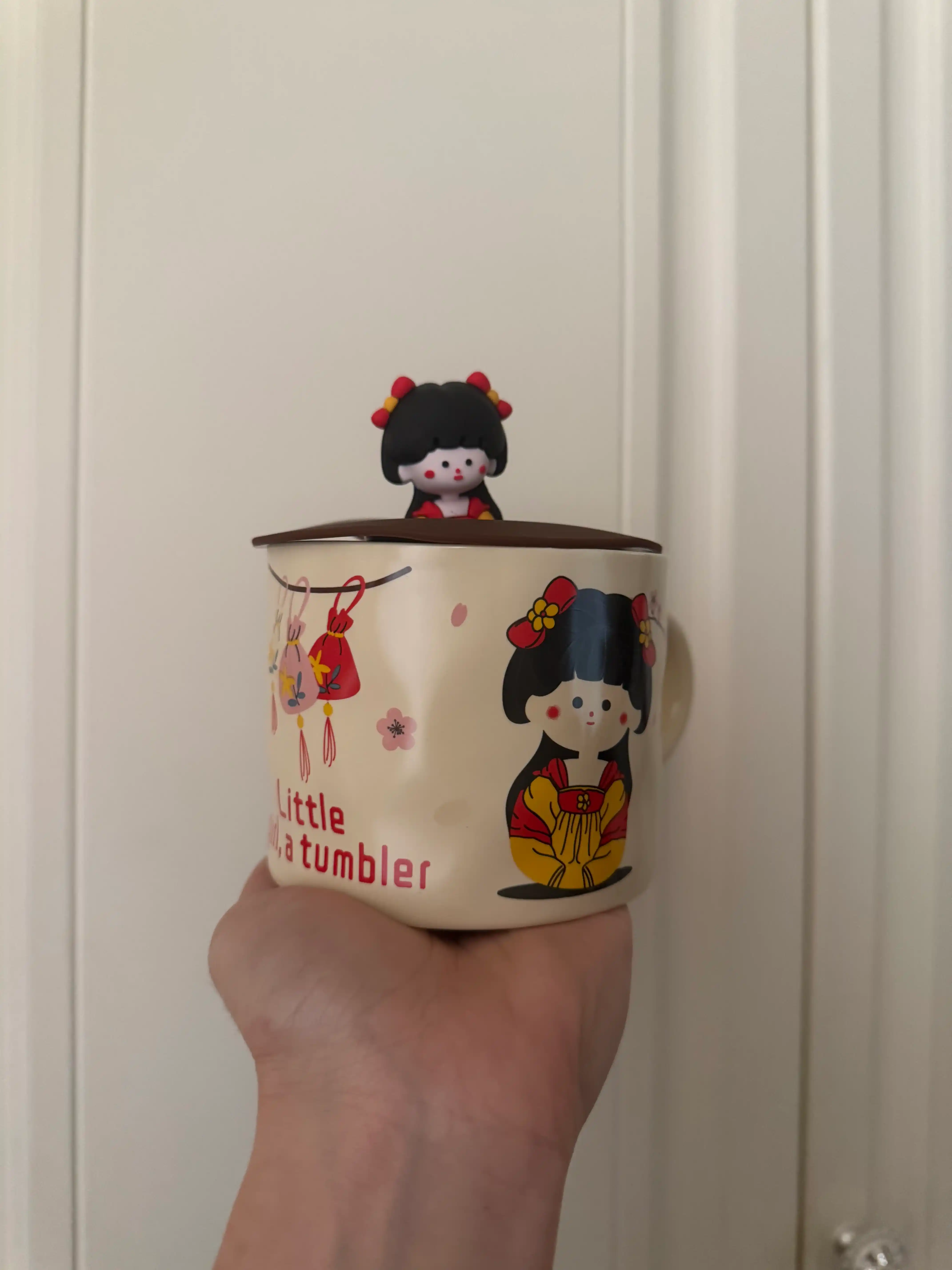 Keramik Lola krulka, sovg'ali