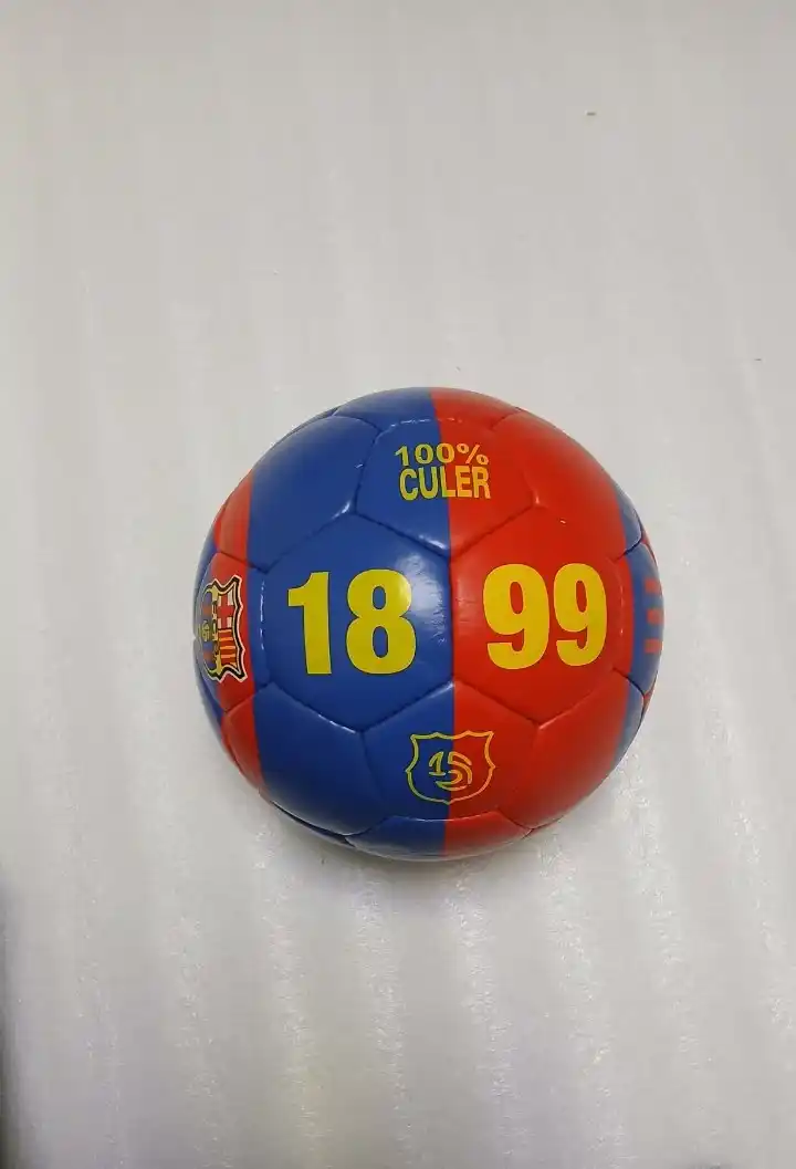 Futbol uchun to'p, o'lcham 5, 32 panelli koptok, lateks kamera