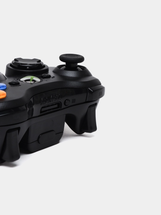 Xbox 360 simsiz o'yin joystiki, boshqaruvchisi kontrolleri