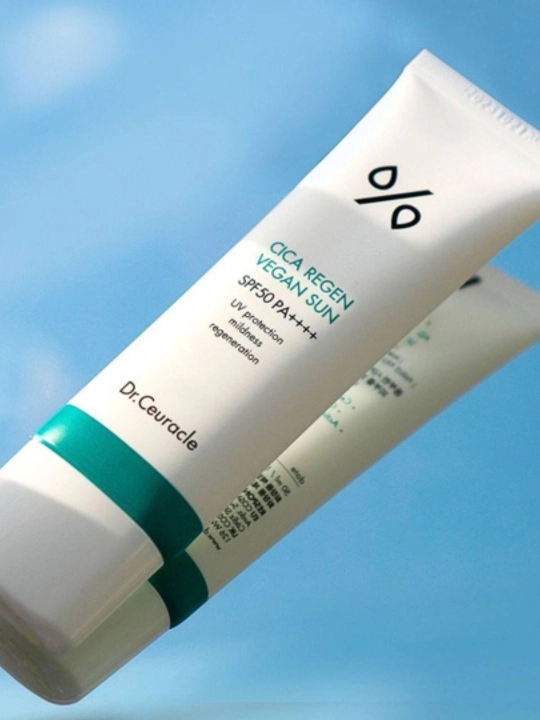 Dr.Ceuracle Cica Regen Vegan Sun SPF50+ PA++++ — Веганский солнцезащитный крем, 50 ml