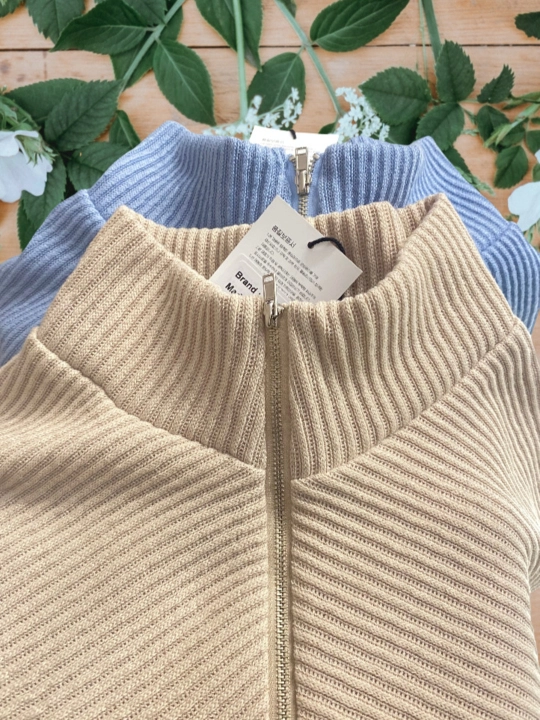 Koreya brendining qisqa kropli zip-xudi