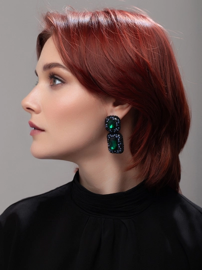 Серьги женские - крупные акцентные сережки, бижутерия Amadora, замок гвоздик, 4 цвета — AMADORA-ER023-ЗЕЛЕН
