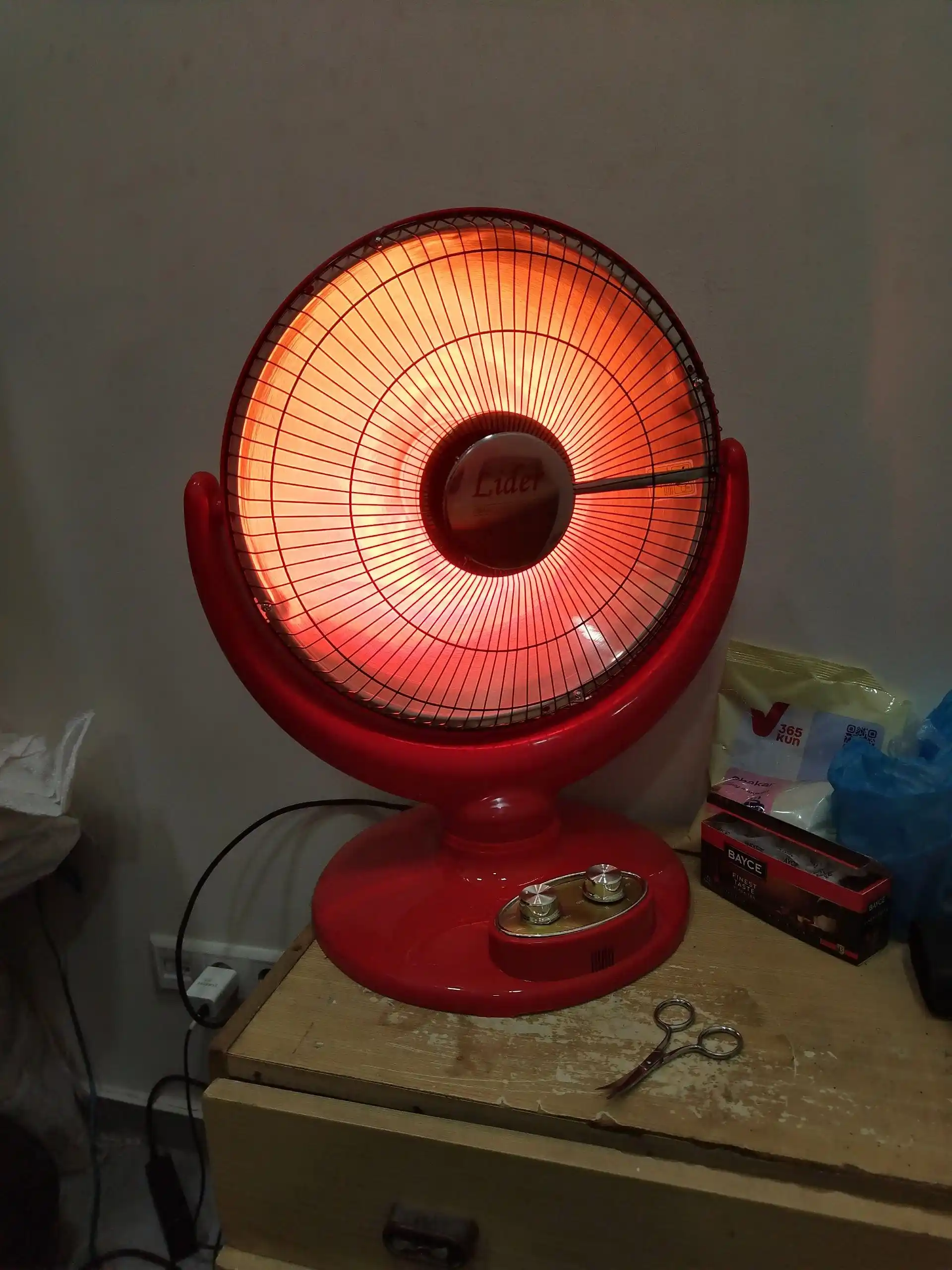 Elektr isitish qurilmasi, 220 V