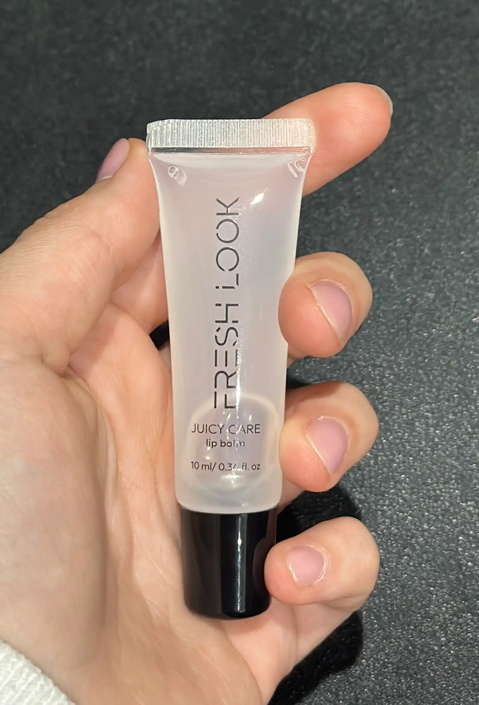 Блеск для губ аромат персика FRESH LOOK Juicy care lip balm прозрачный 10ml