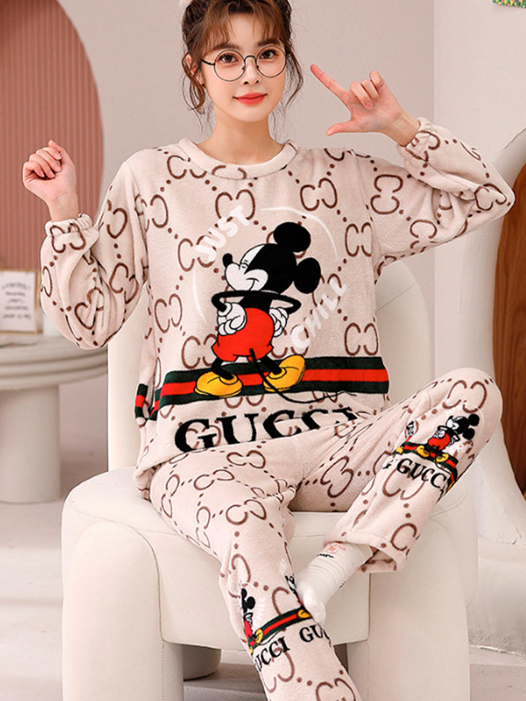 Pijama ayollar uchun - 