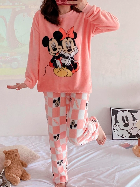 Pijama ayollar uchun