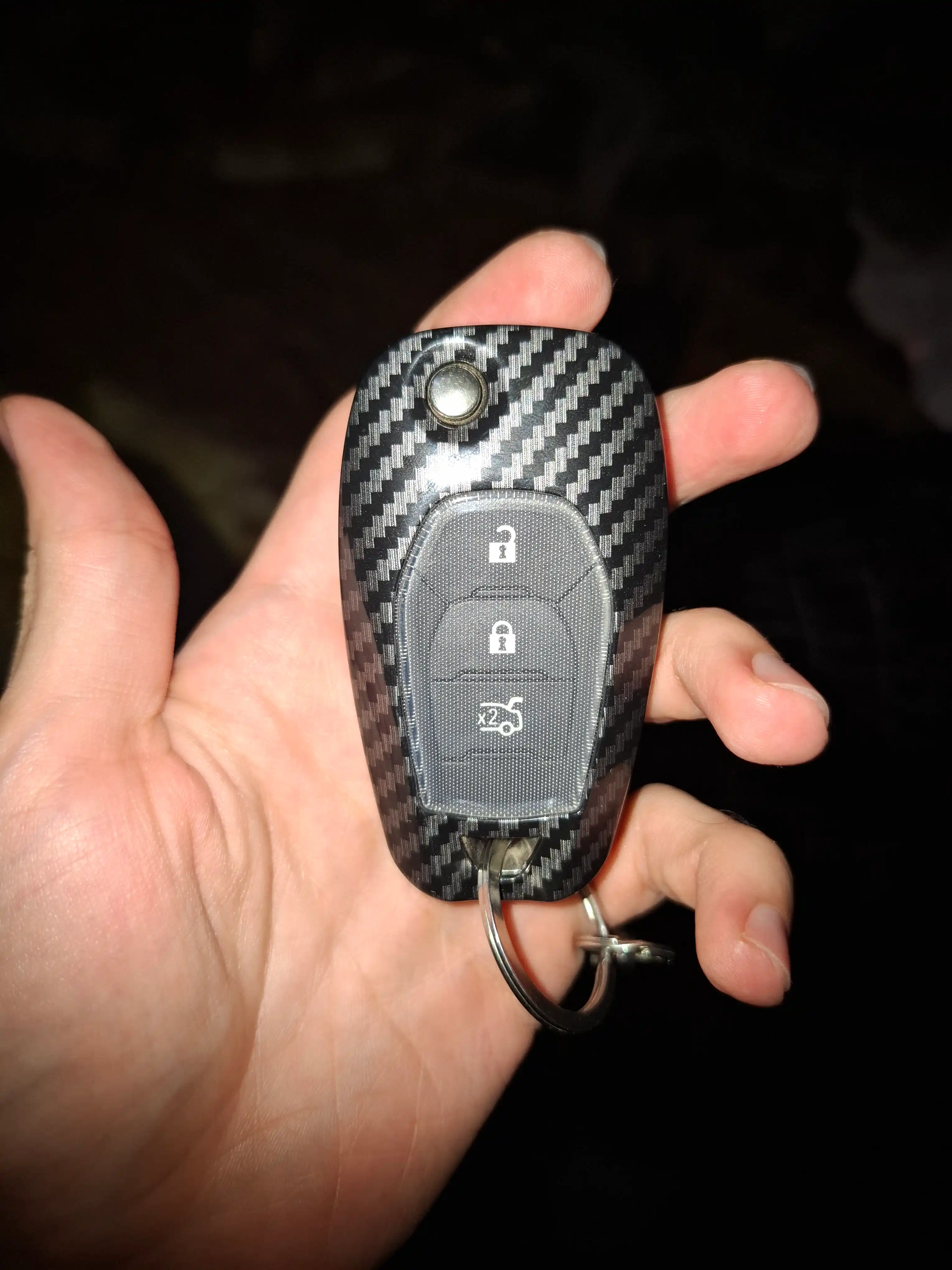 Kaрбоновый чехол для автомобильного пульта Cobalt