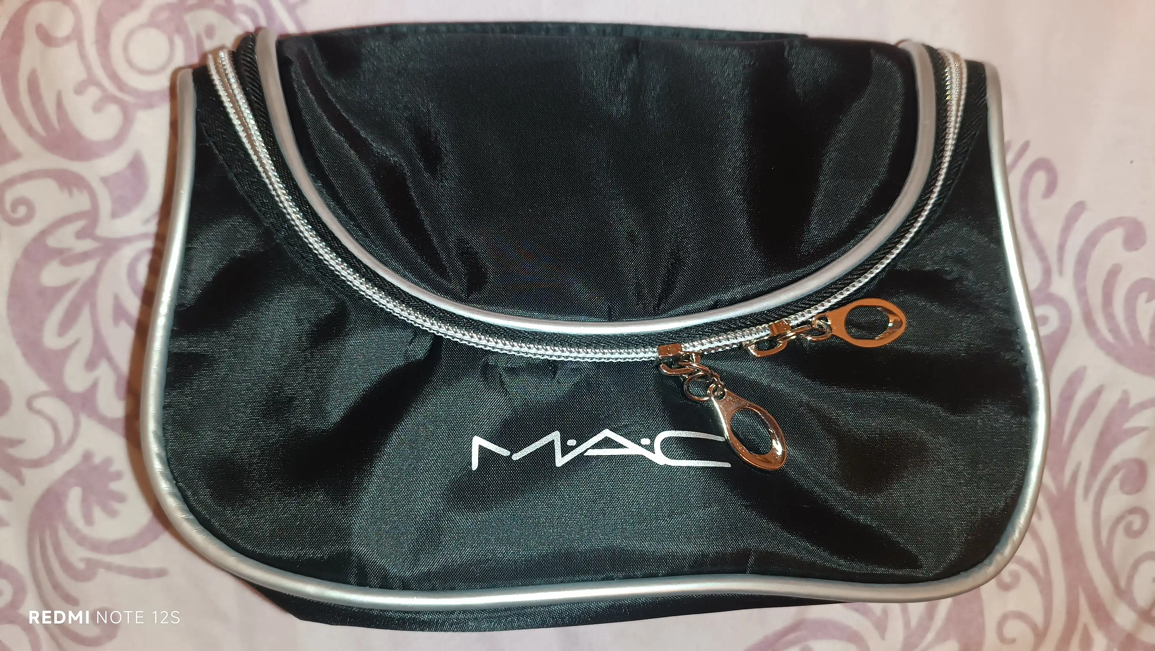 Сумка косметичка на молнии непромокаемая, с ручкой MAC