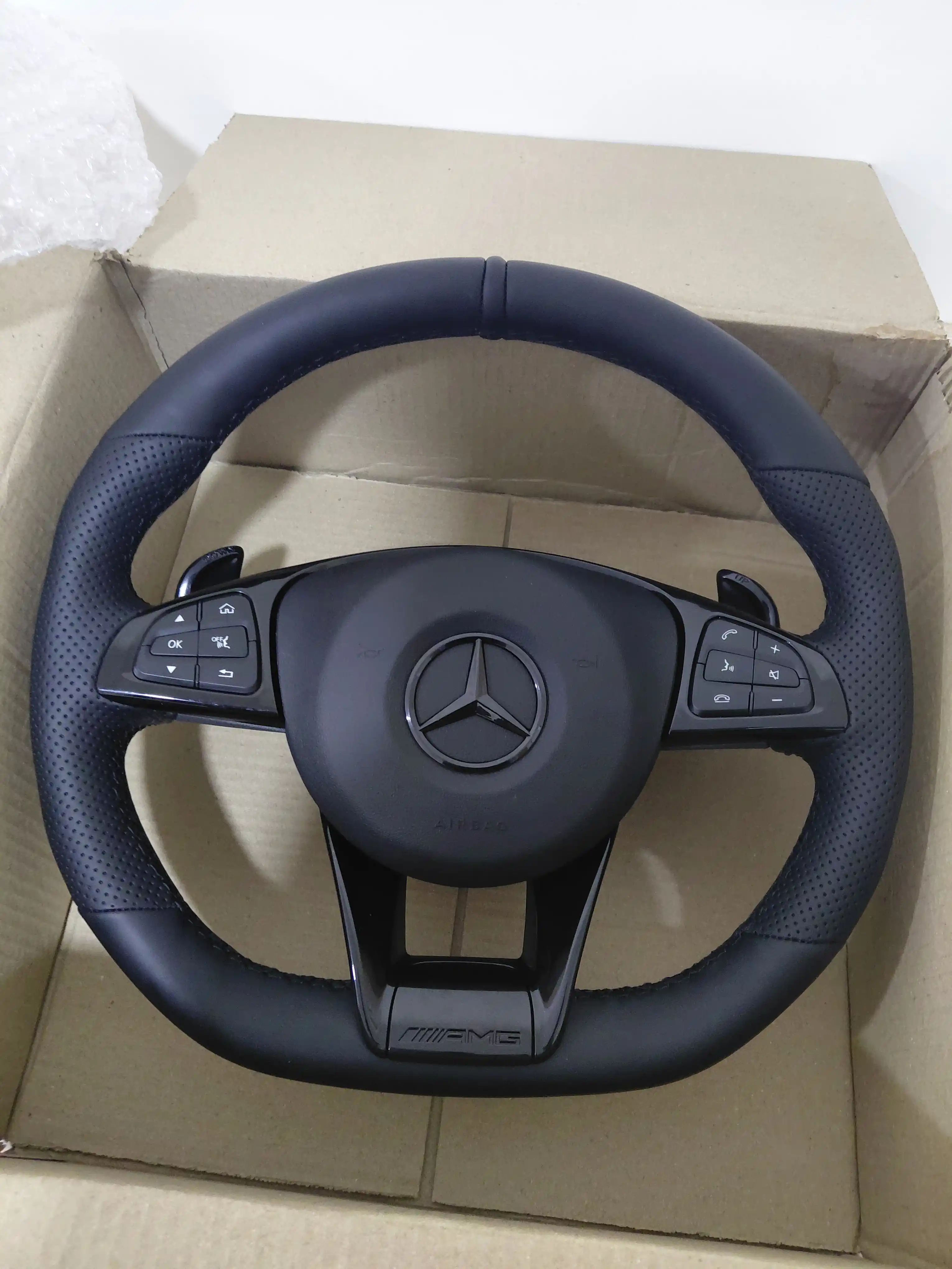 Mercedes-Benz C-Class AMG Rul W205 Tiptronik, Black Piano (Chevroletga moslashtirish)