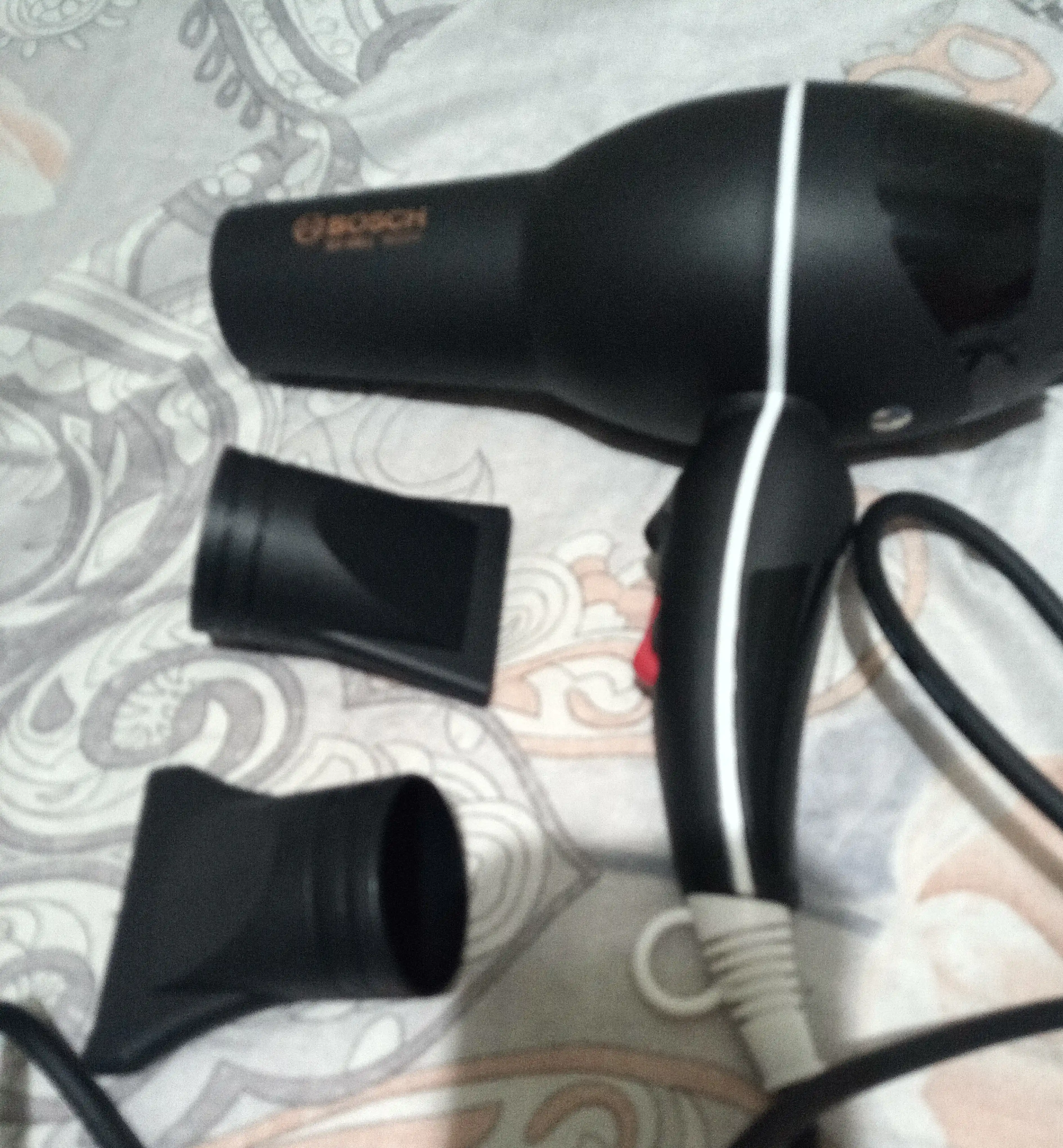 Professional soch quritgich BS-9900, quritish va turmaklash uchun