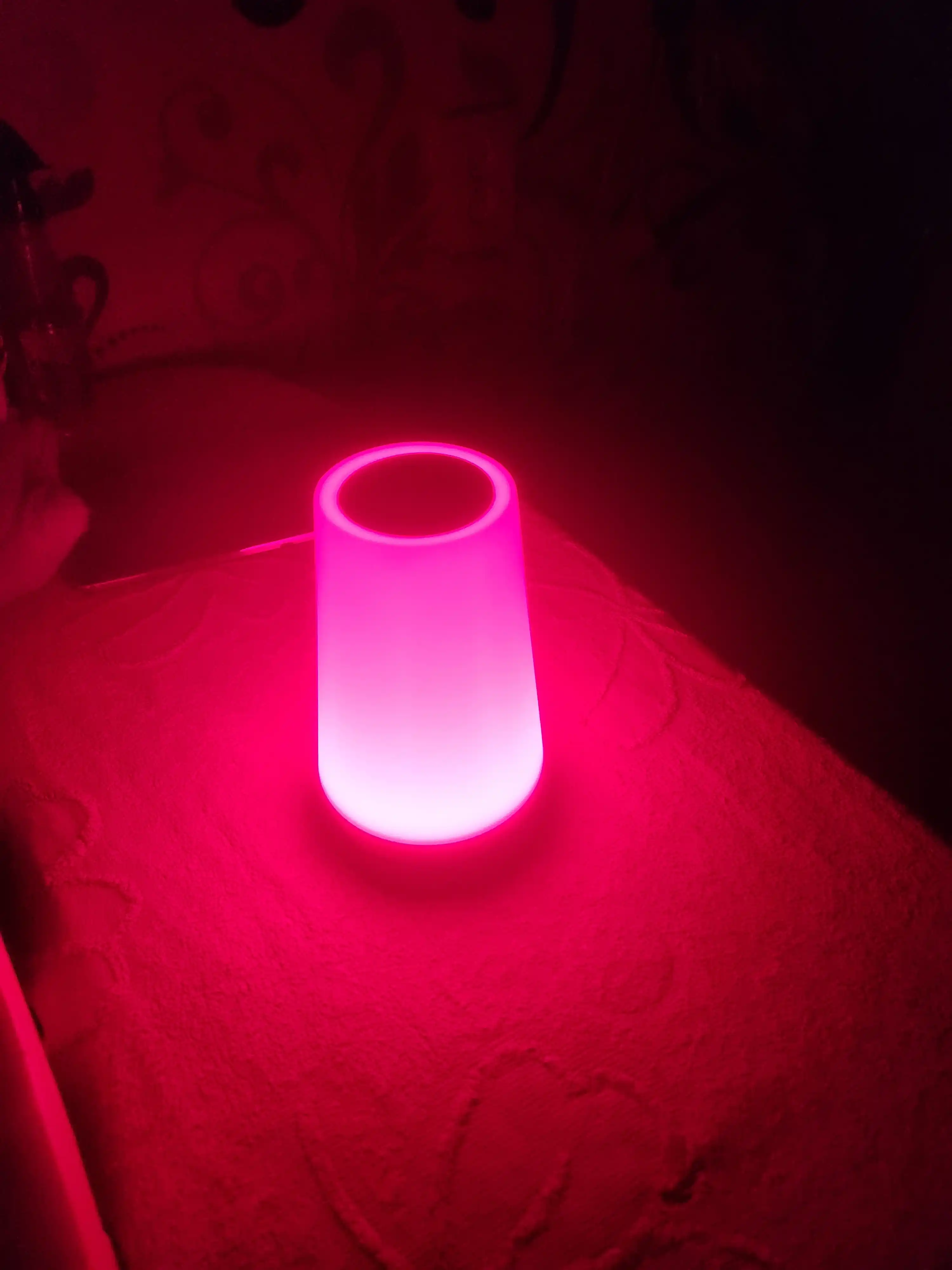 Tungi chiroq bolalar uchun RGB yoritgichli sensorli simsiz masofadan boshqarish pulti