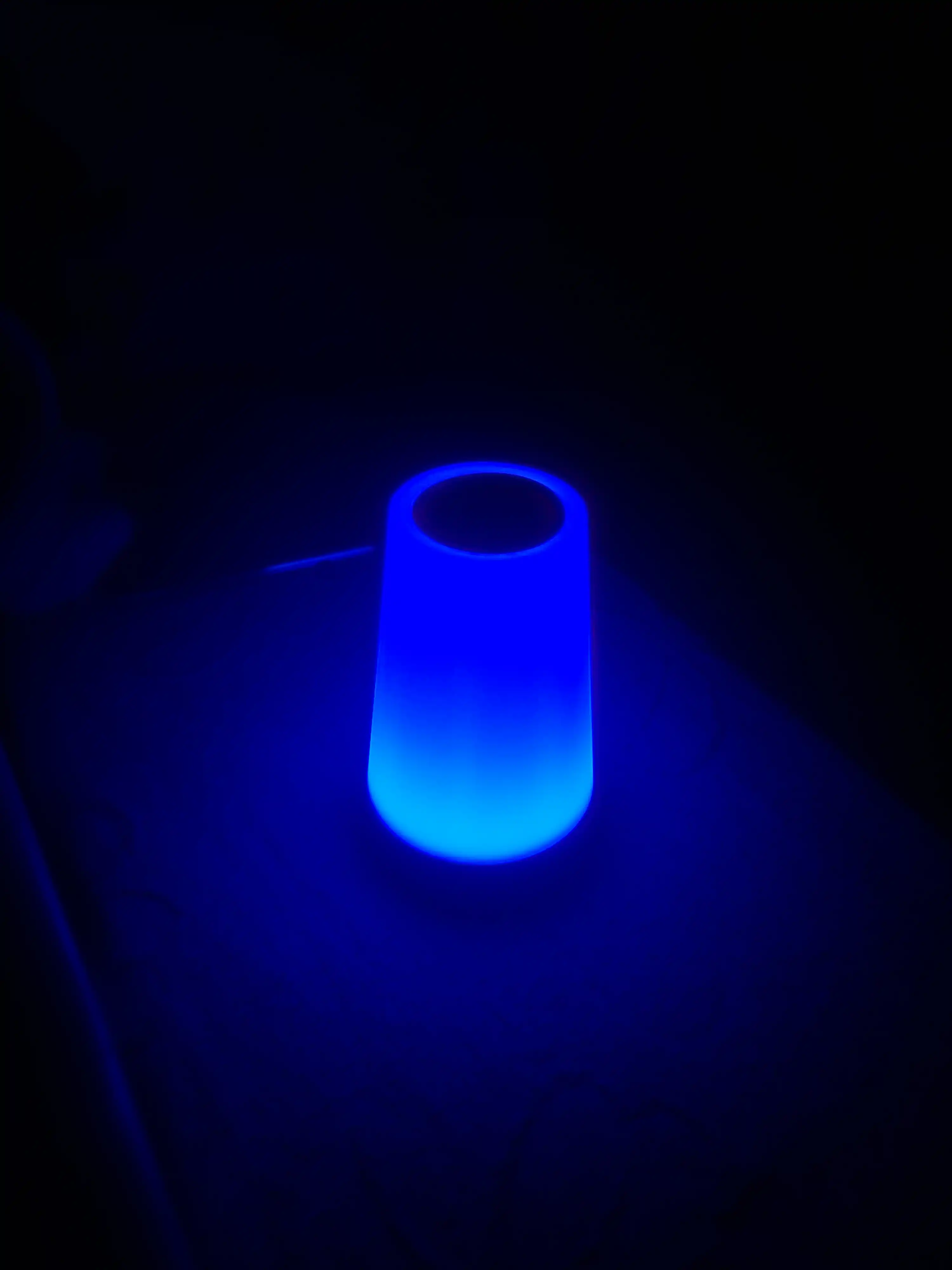 Tungi chiroq bolalar uchun RGB yoritgichli sensorli simsiz masofadan boshqarish pulti