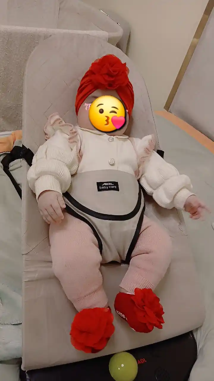 Для девочек шапочка, из мягкой ткани, 0-18 месяцев