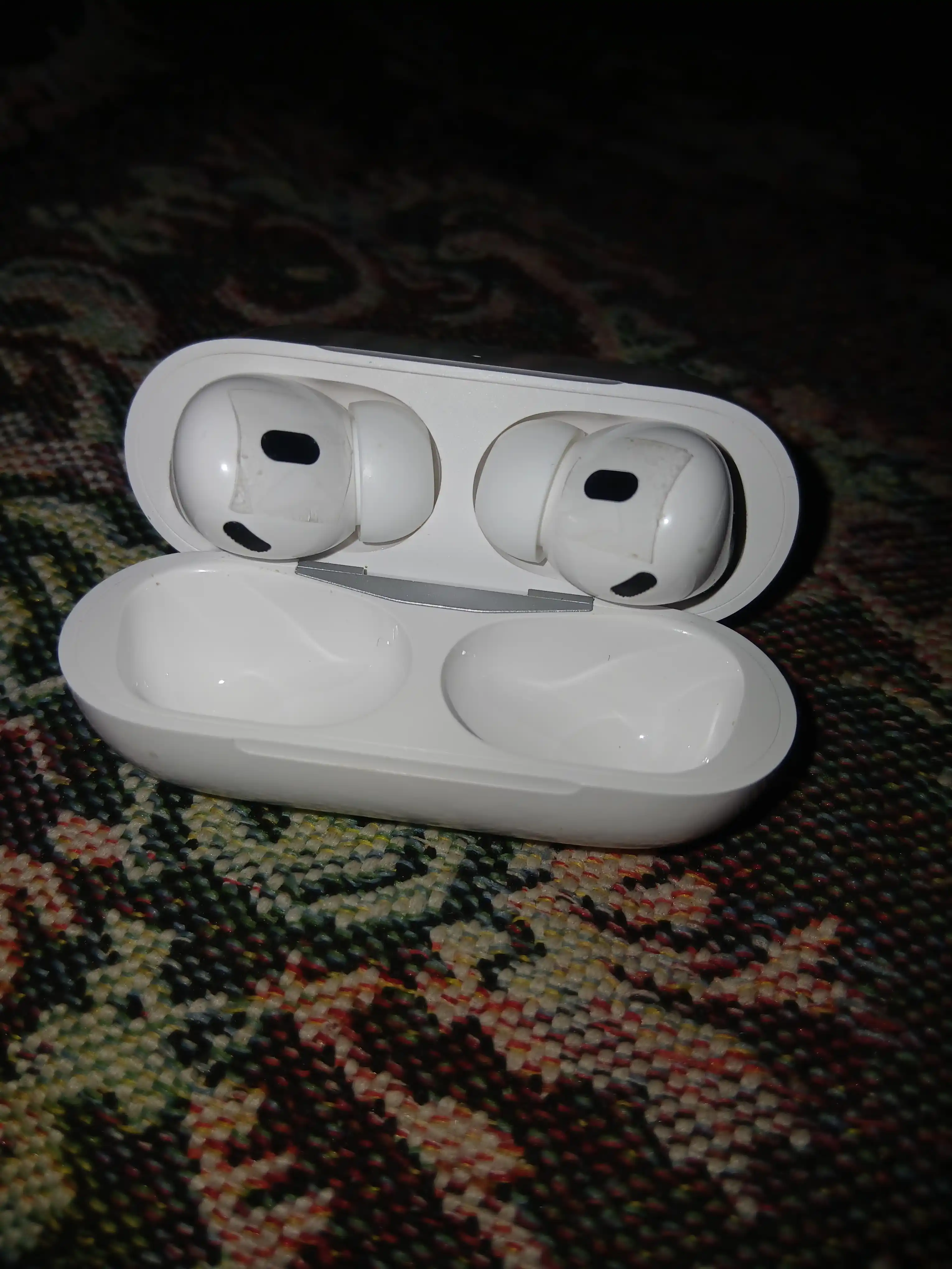 A.Pods 2 Pro ANC simsiz sensorli quloqchinlar
