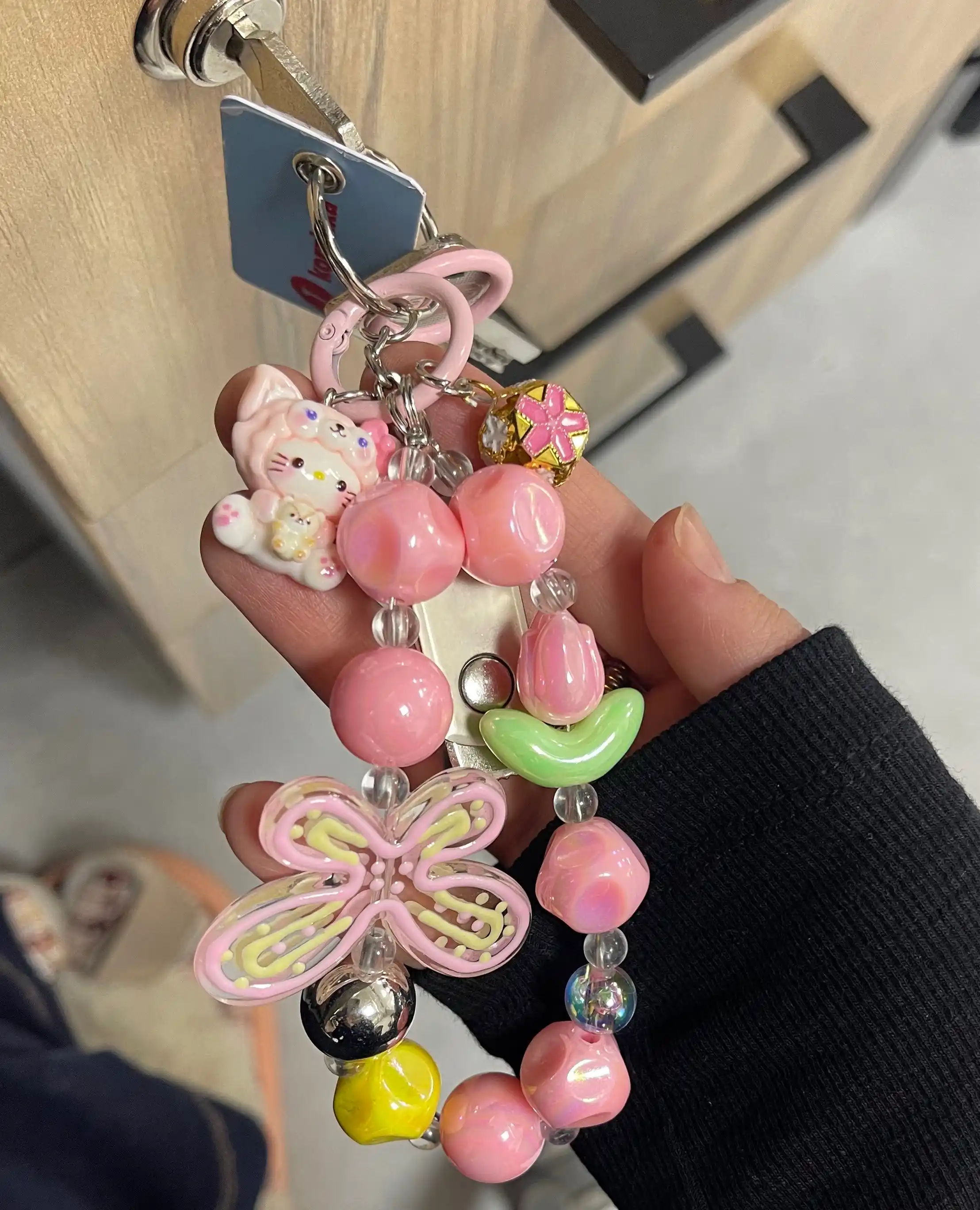 Брелок Hello Kitty с колокольчиком