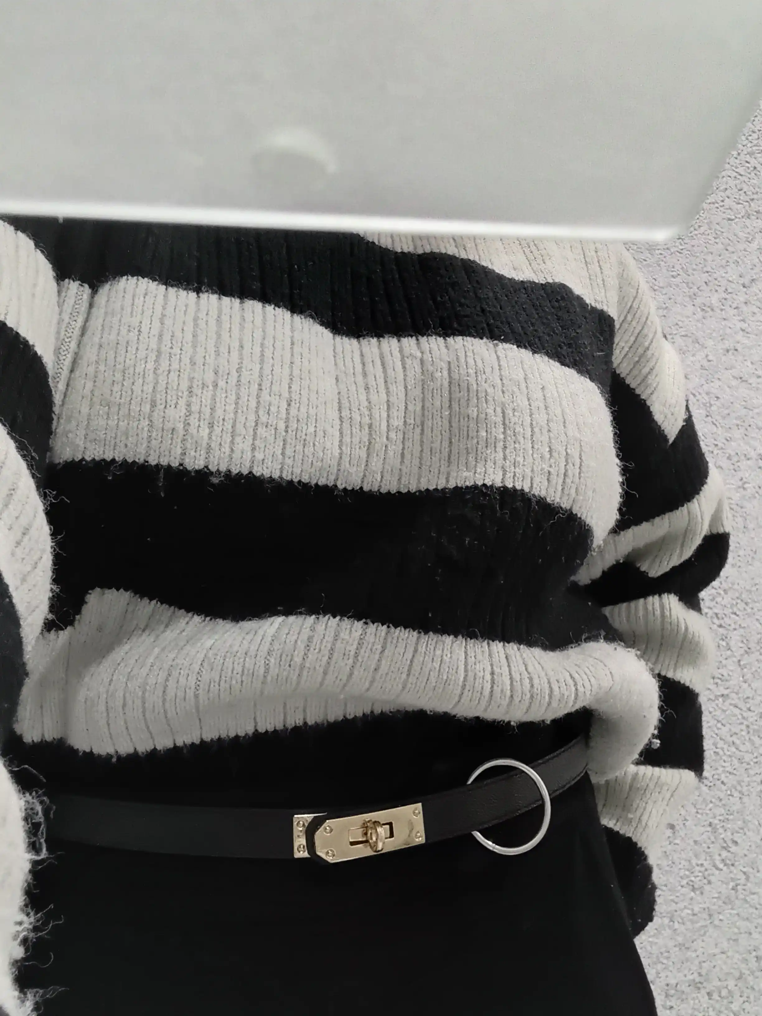 Ayollar kamari, kiyimlar uchun, o'lcham moslanadi LION BELT