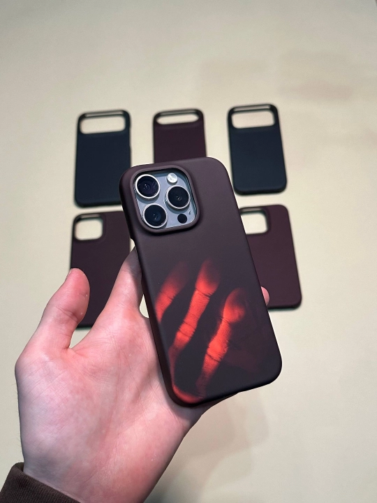 IPhone uchun chexol MagicThermo, qiziganda rangini o‘zgartiradi, 15, 16, 17, Pro, Pro Max