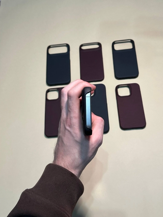 IPhone uchun chexol MagicThermo, qiziganda rangini o‘zgartiradi, 15, 16, 17, Pro, Pro Max