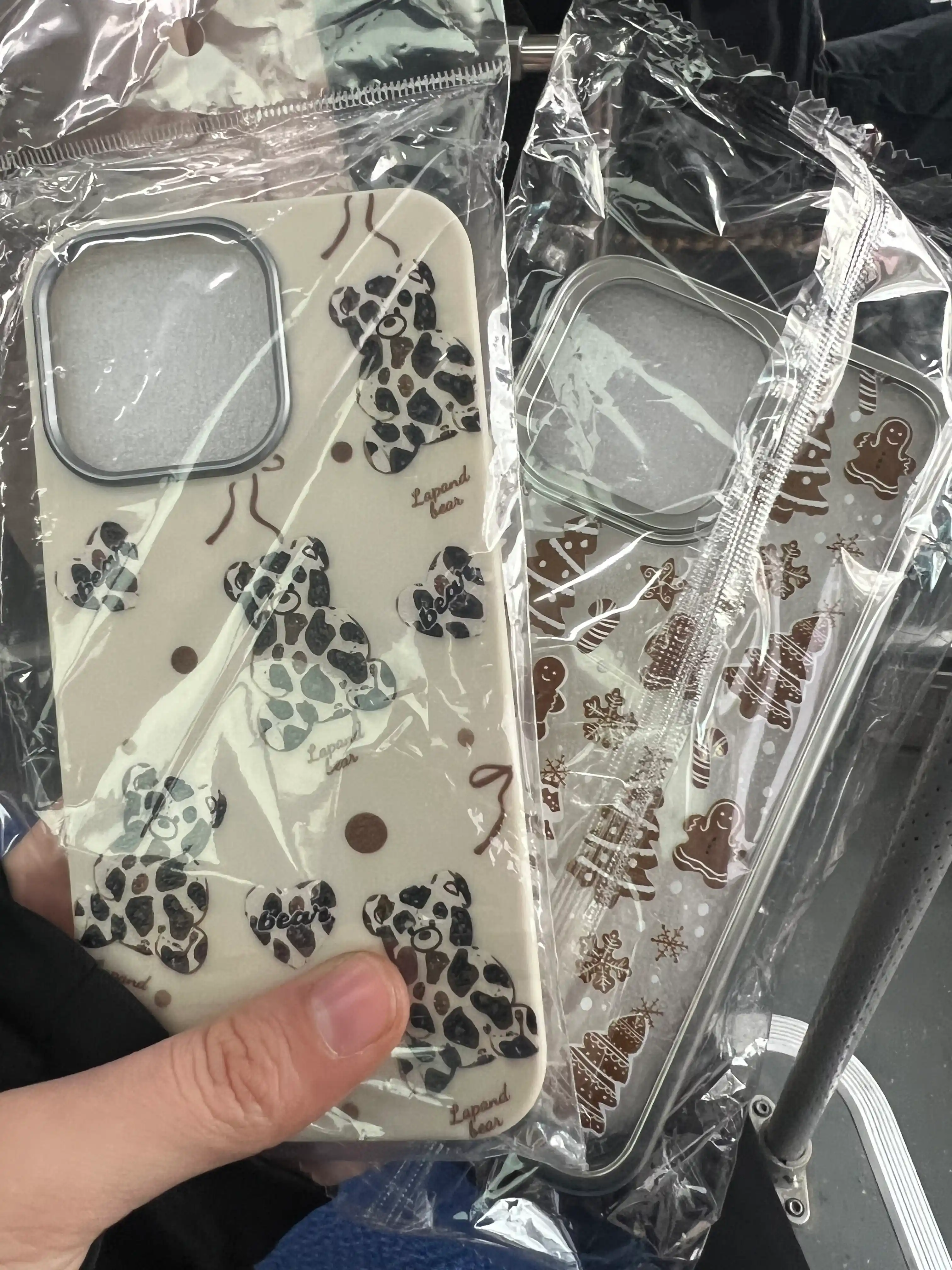 Yangiyil g‘ilofi, Gingerbread Xmas g‘ilof, iPhone uchun qishki g‘ilof, Qor parchali g‘ilof