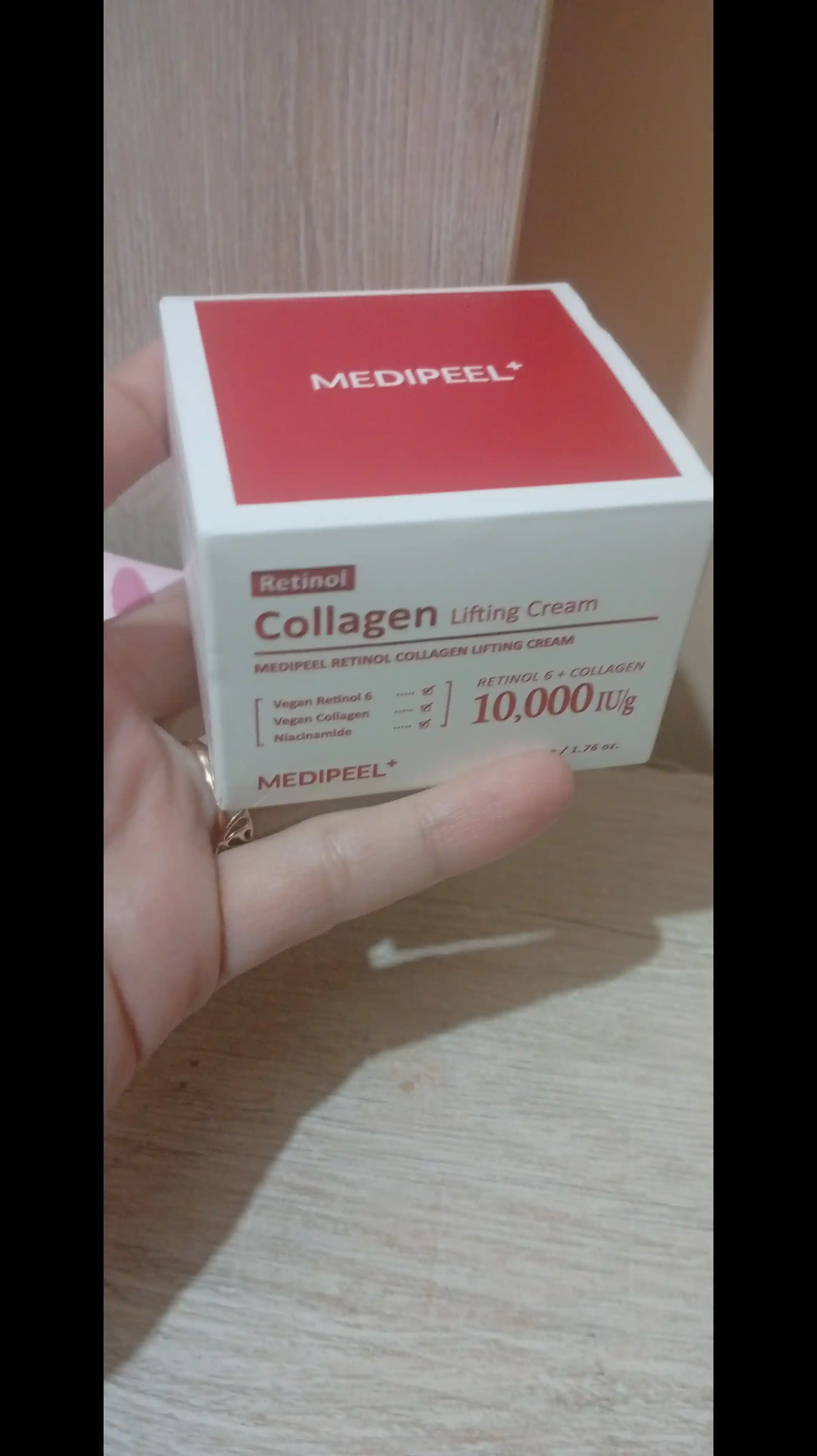 Retinol va kollagen ko'taruvchi krem Medi-Peel Retinol Collagen Lifting Cream, 50 ml