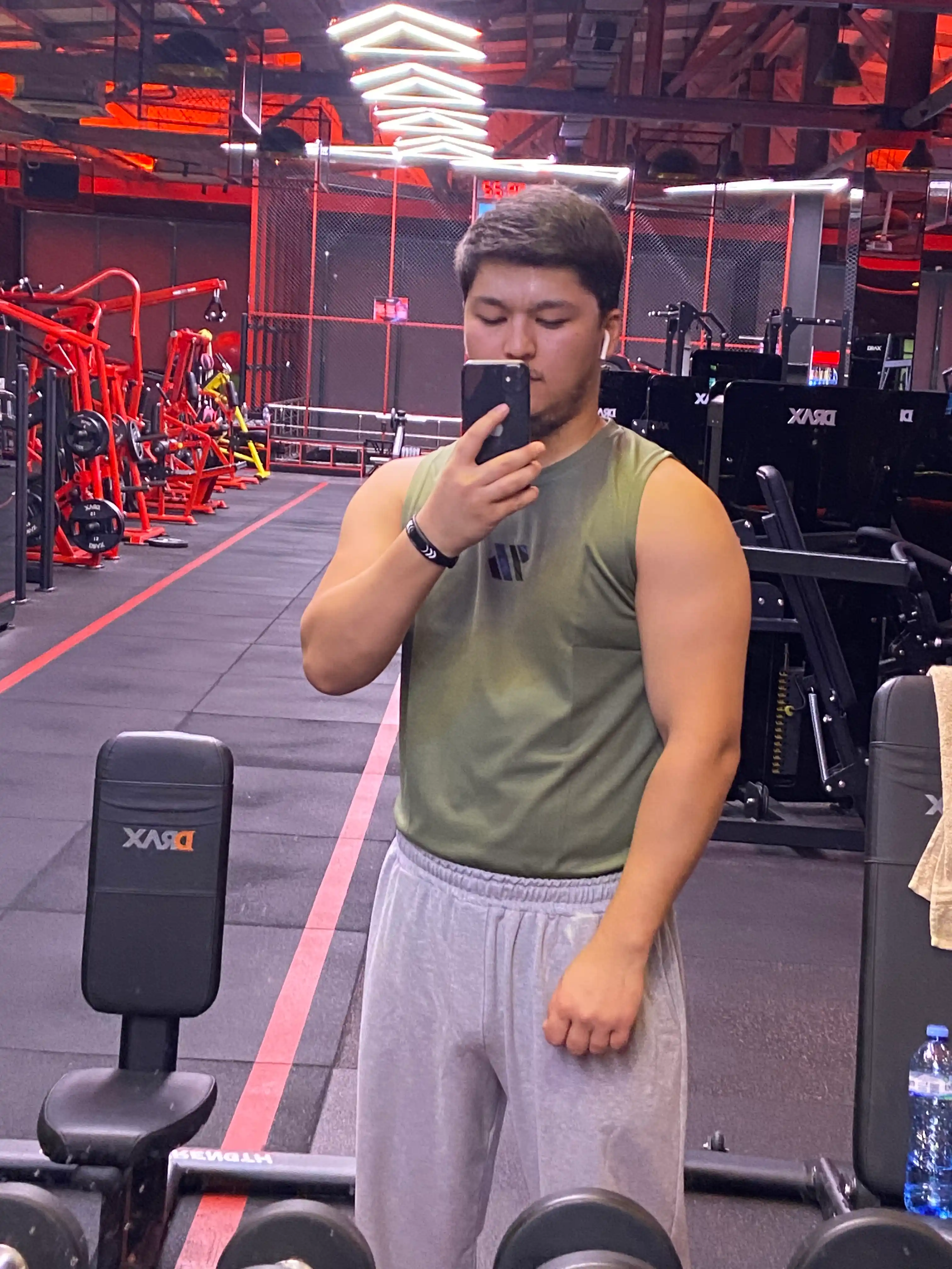 Erkaklar uchun mayka, kompression, sport, elastik, tez quriydigan, fitnes uchun