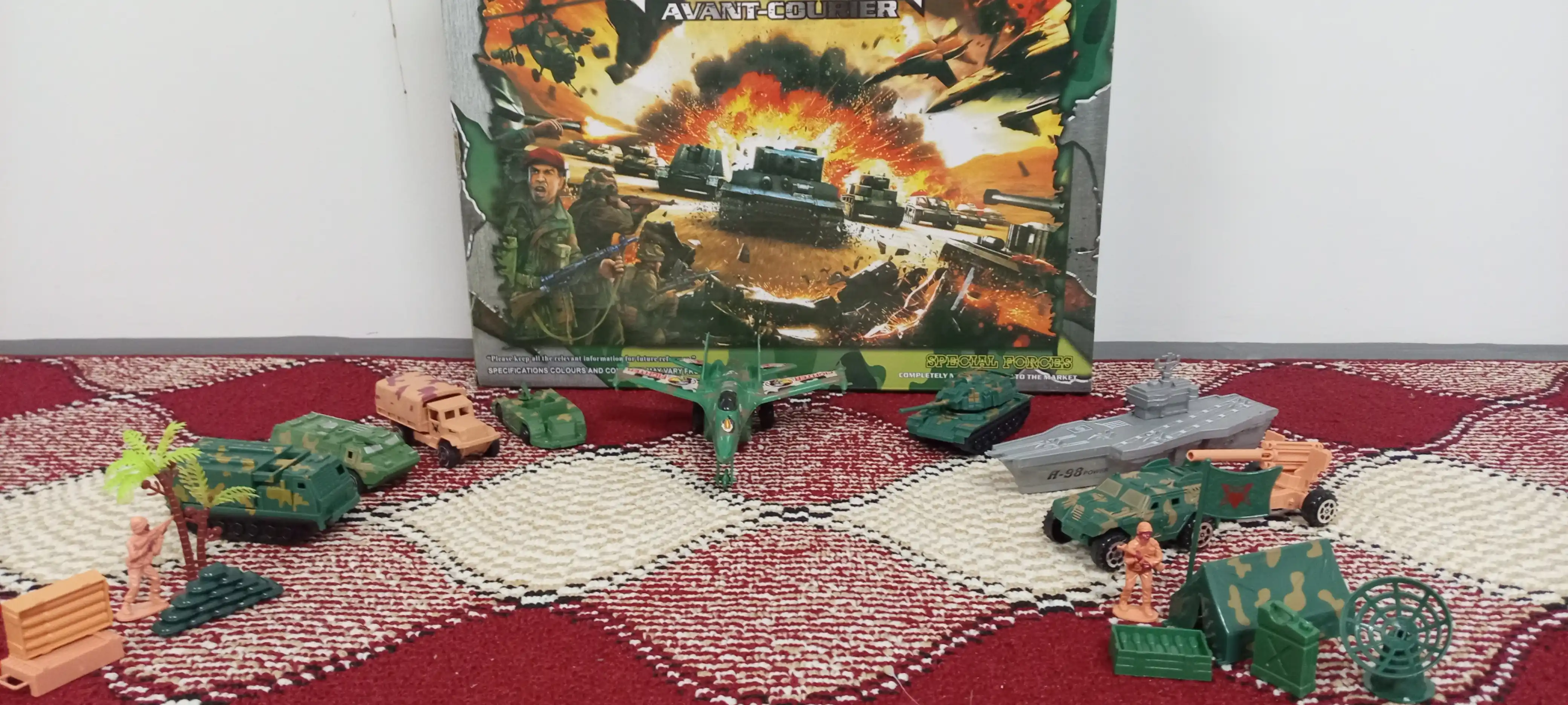 Набор военной техники игрушки для детей танк и самолет