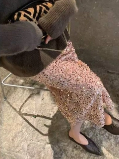Розовый