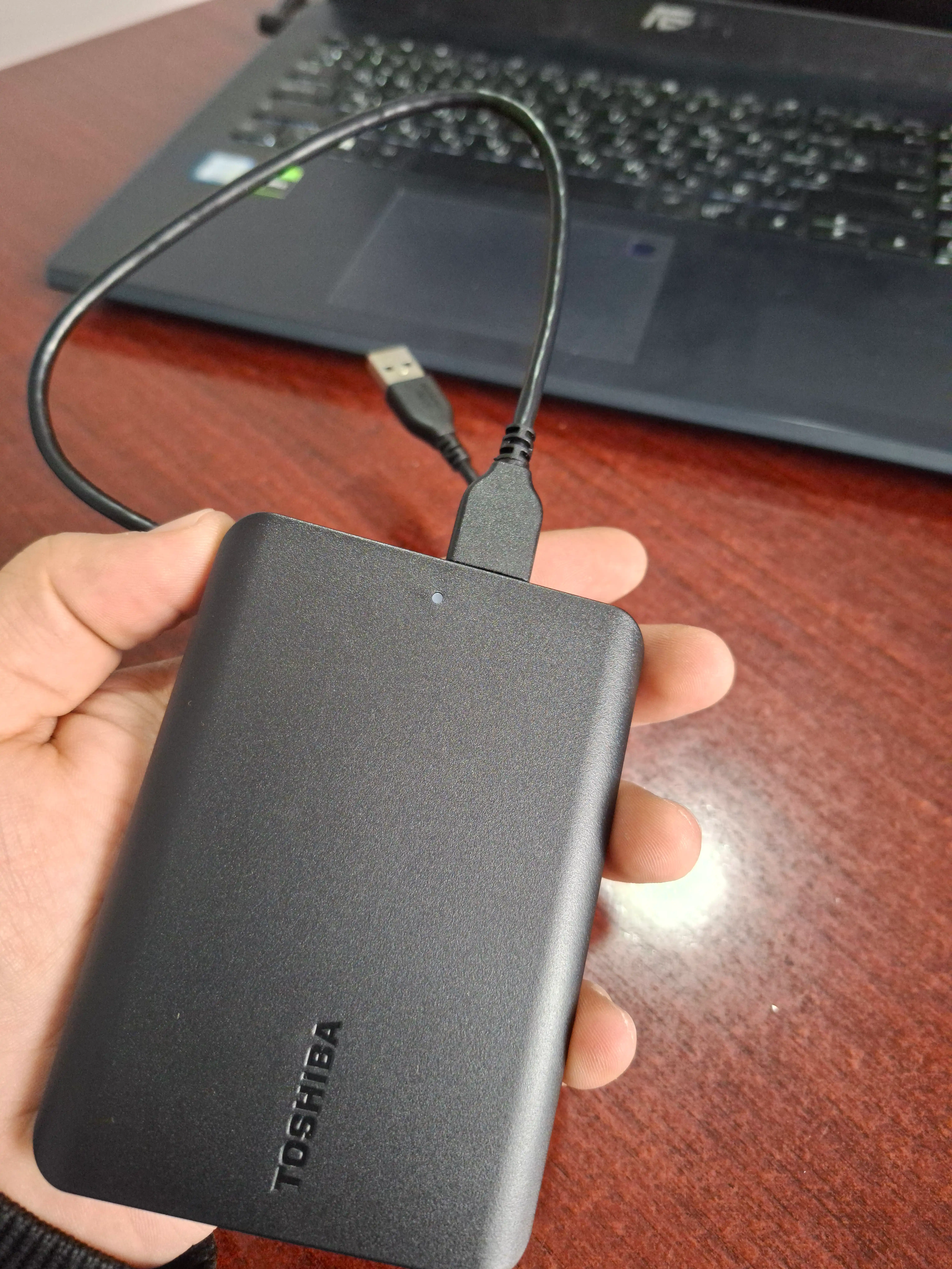 Tashqi portativ hard disk Toshiba, HDD, 1TB, 2TB, USB 3.2
