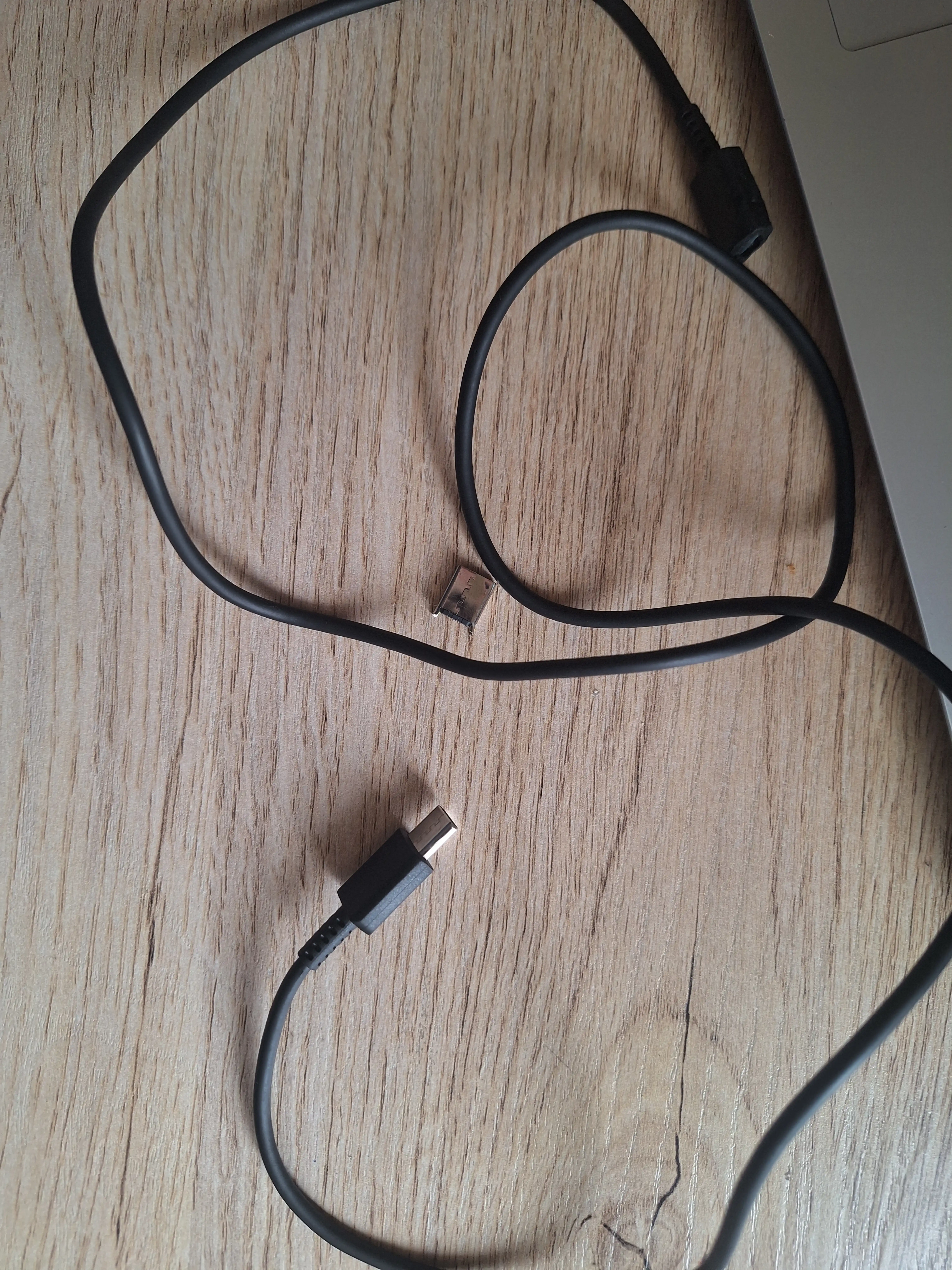 Type-C to Type-C kabel, 1 metr, tez zaryadlovchi, qora rang, kuchli himoy