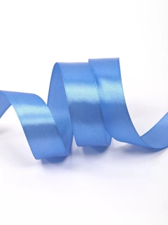 Moviy osmon rangi