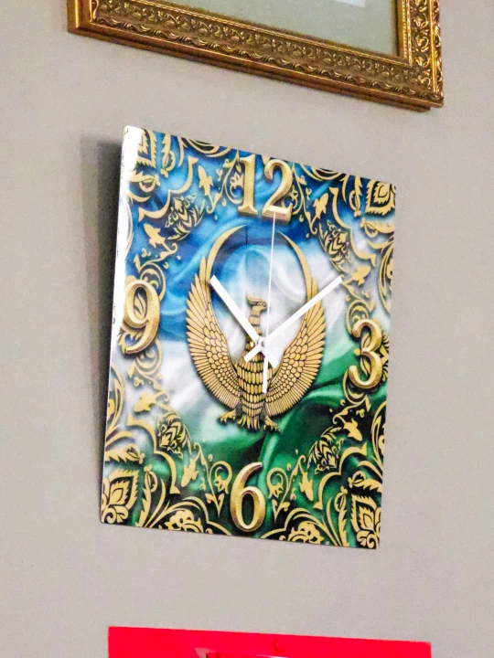Neoprint naqshli devor soati