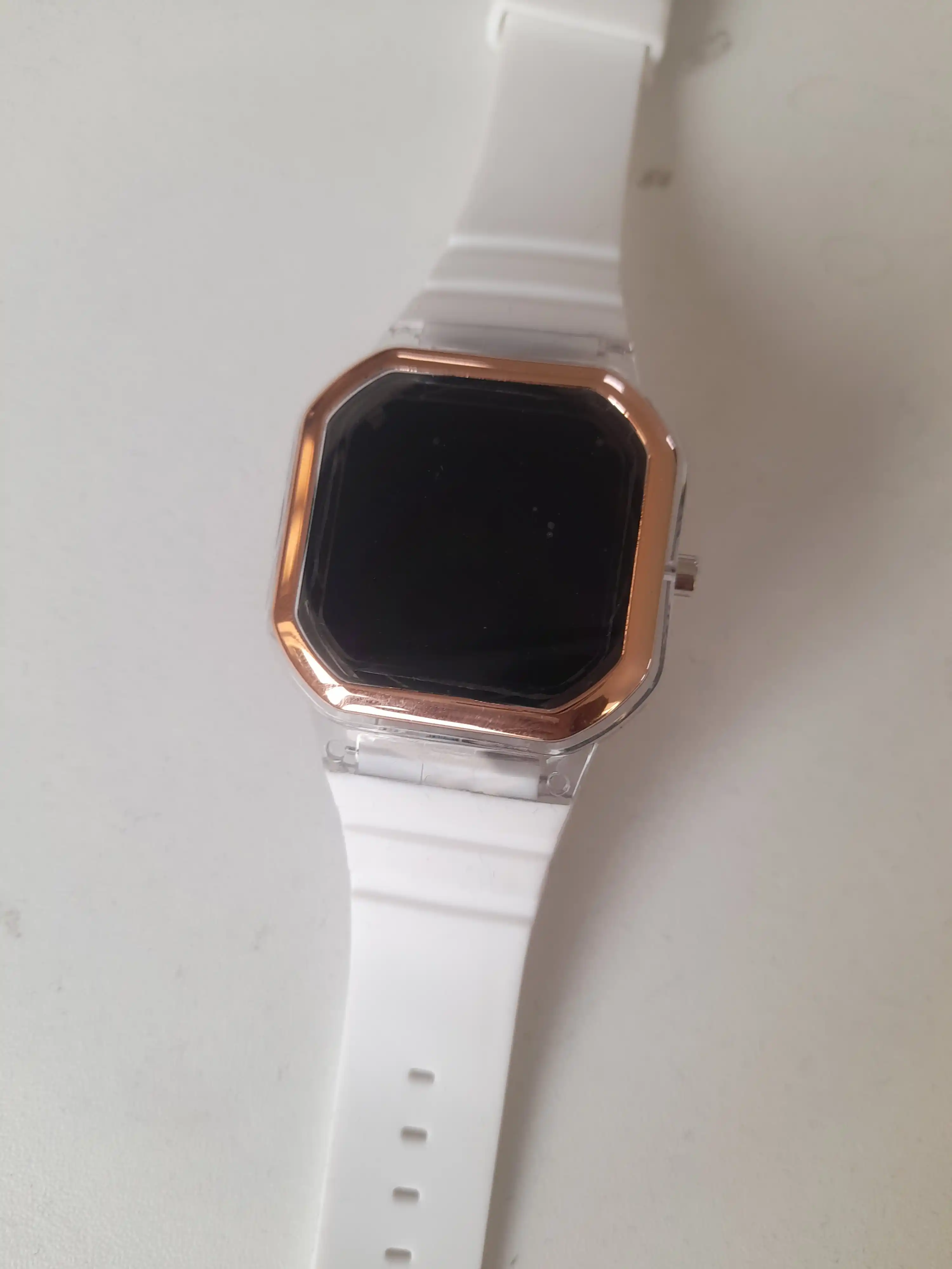 Qo'l soati "LED Watch"