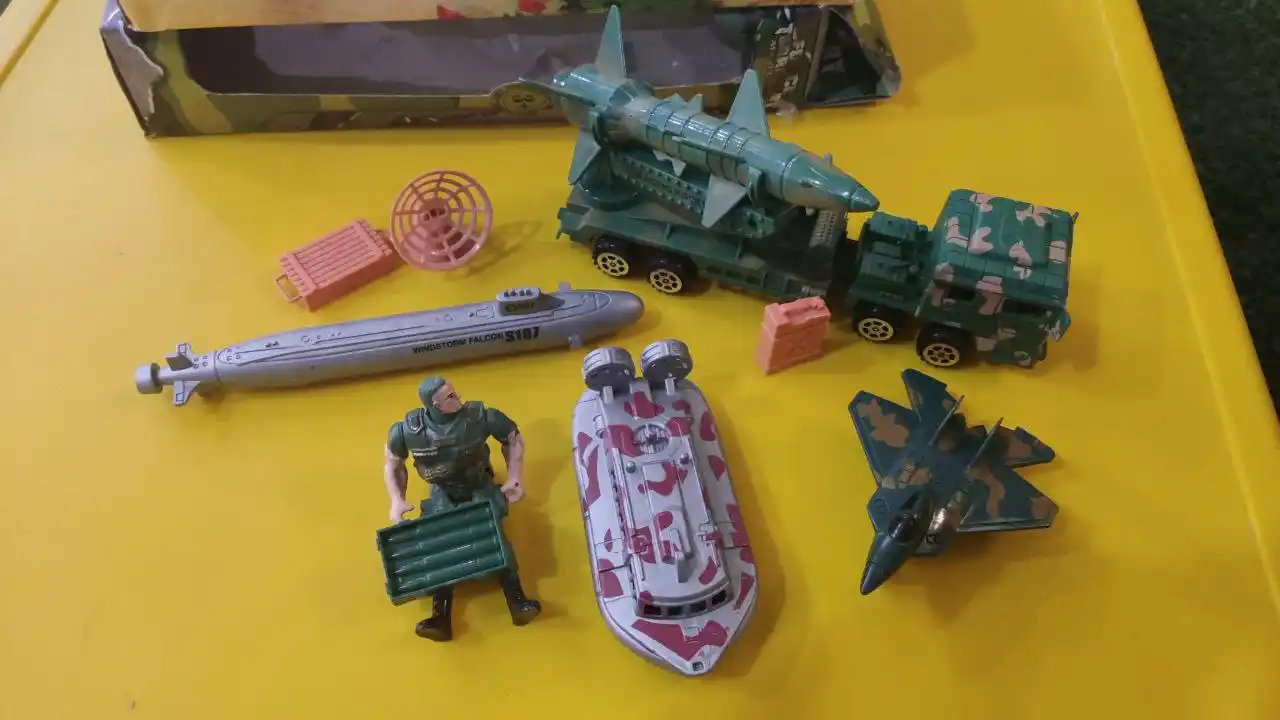 Набор военной техники игрушки для детей танк и самолет