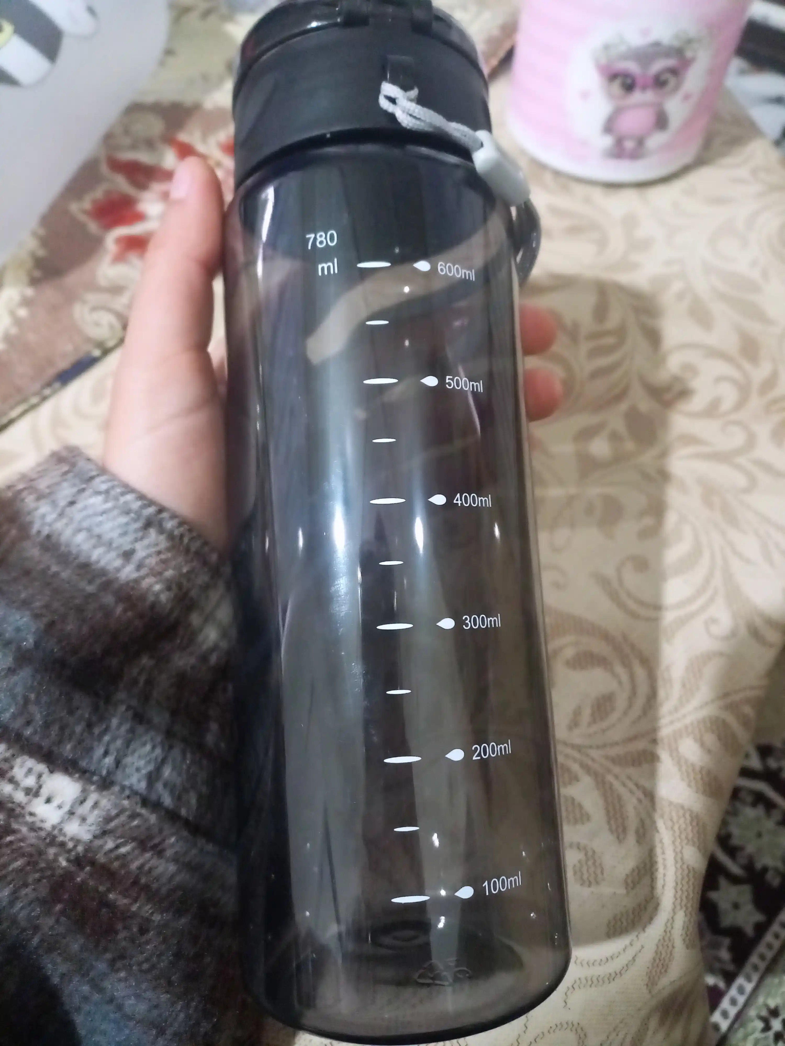 Sport suv idishi 780 ml, sheyker sport uchun idish, suv idish sport