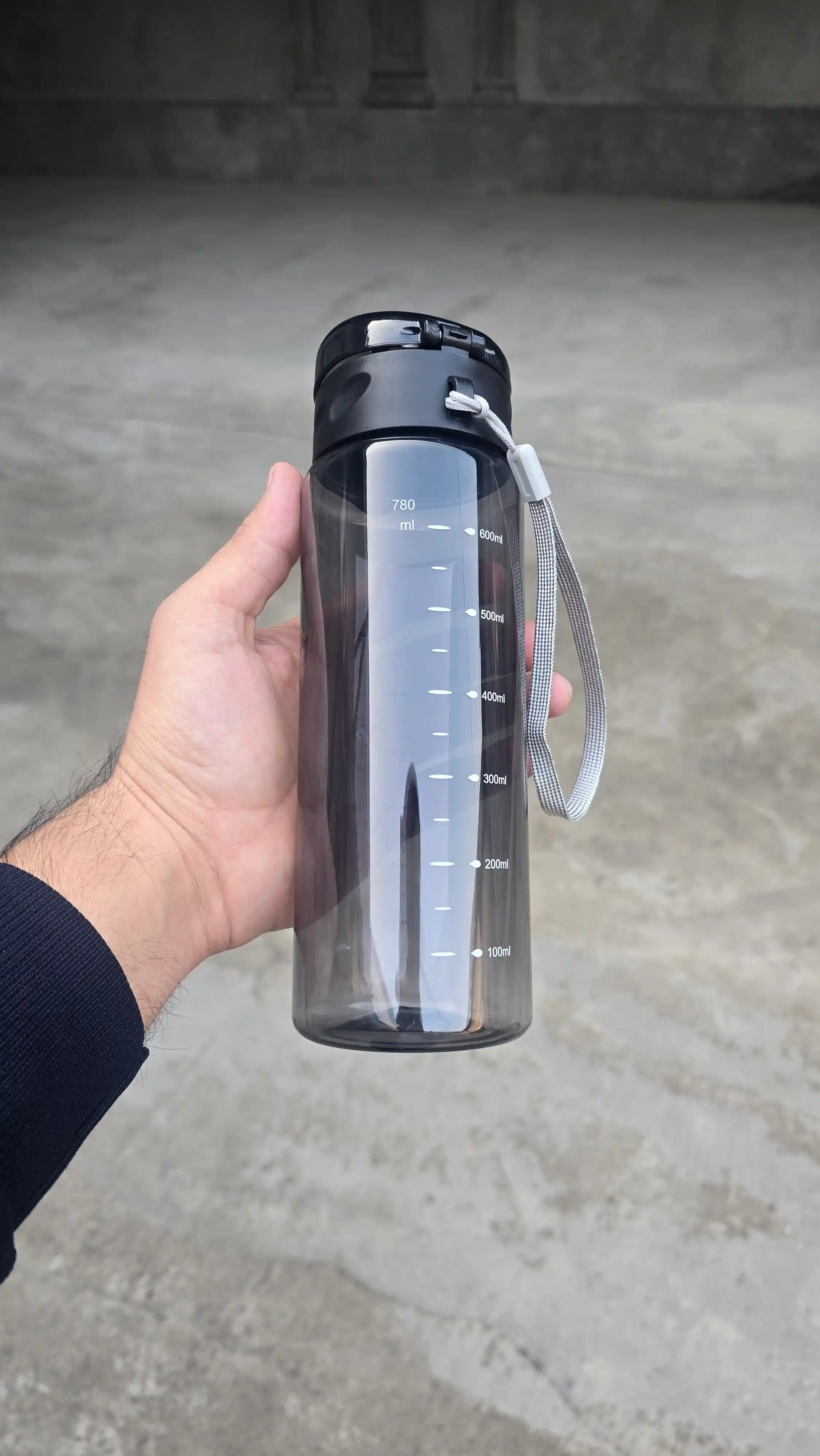 Sport suv idishi 780 ml, sheyker sport uchun idish, suv idish sport