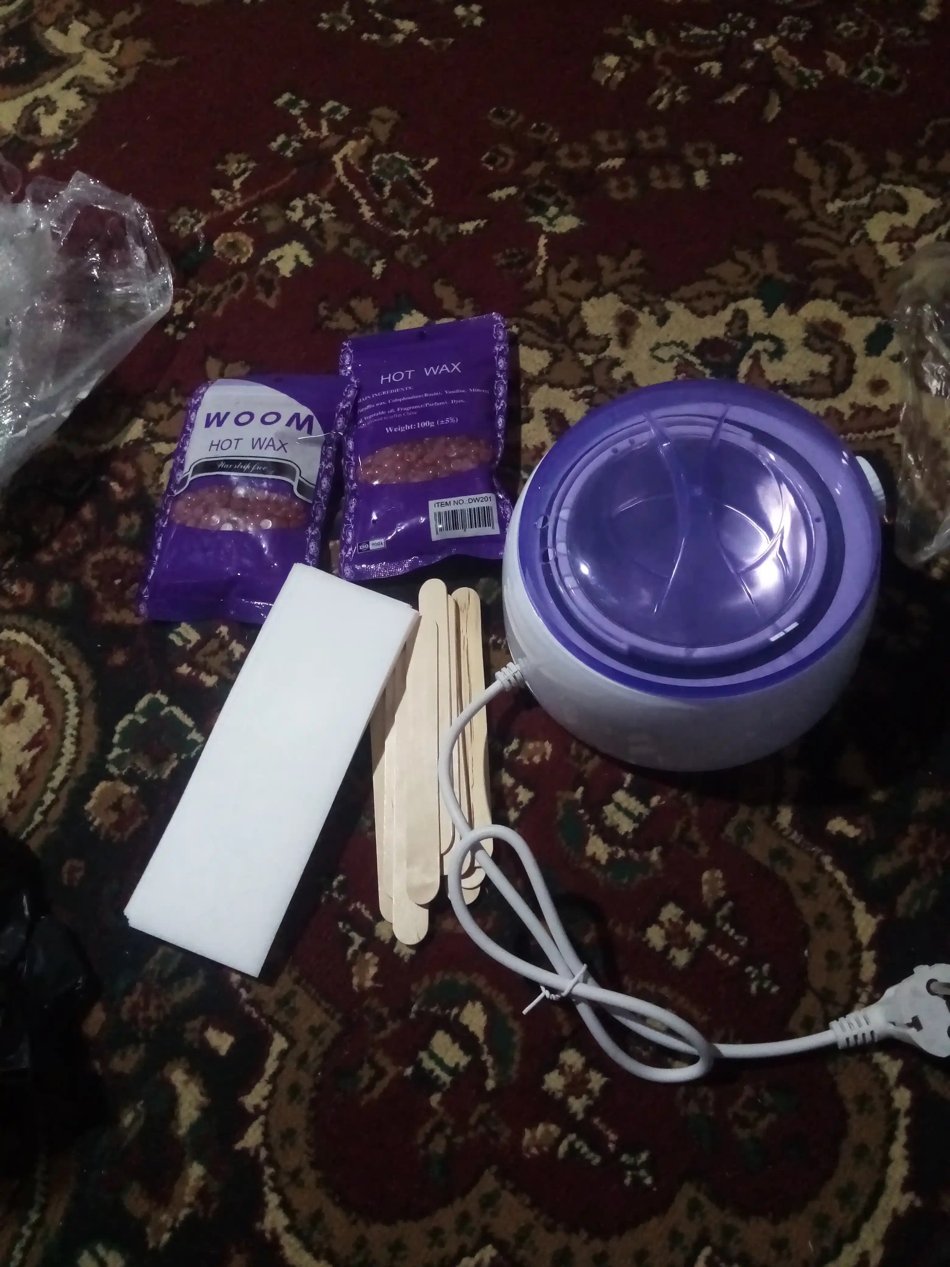 Depilatsiya to'plami: mum, depilyatsiya qozoncha, depilatsiya mumi 100 g, cho'p, 10 dona