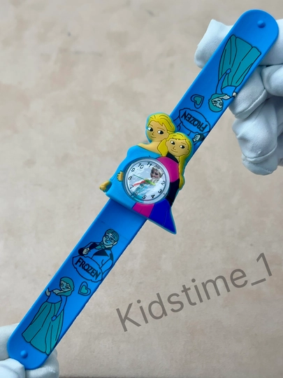 Детские силиконовые часы, с мультяшными персонажами — KIDSTIM-9W00018-СИНИЙ