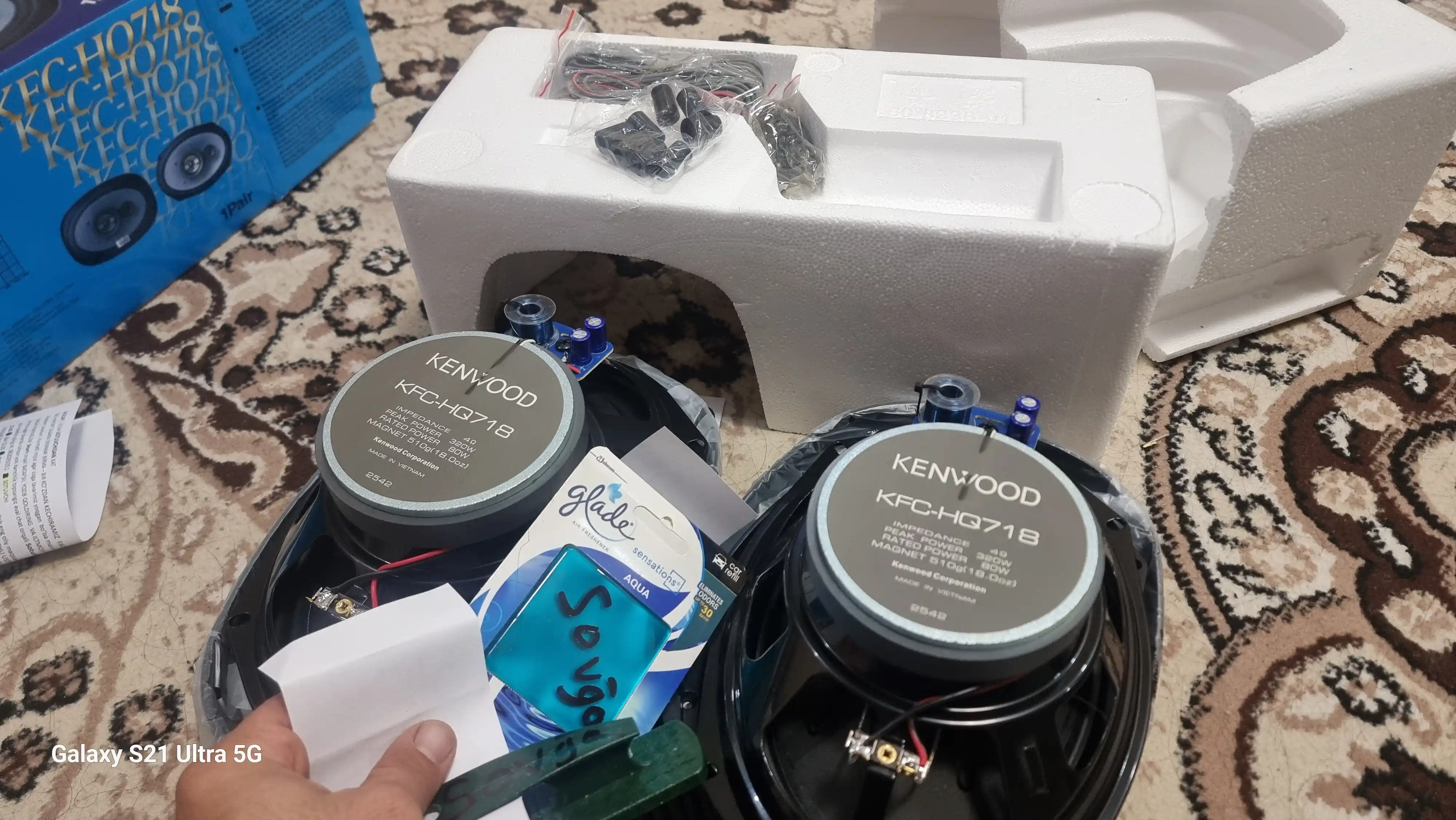Колонки Kenwood имеют качественный звук, у нас продается надежный товар