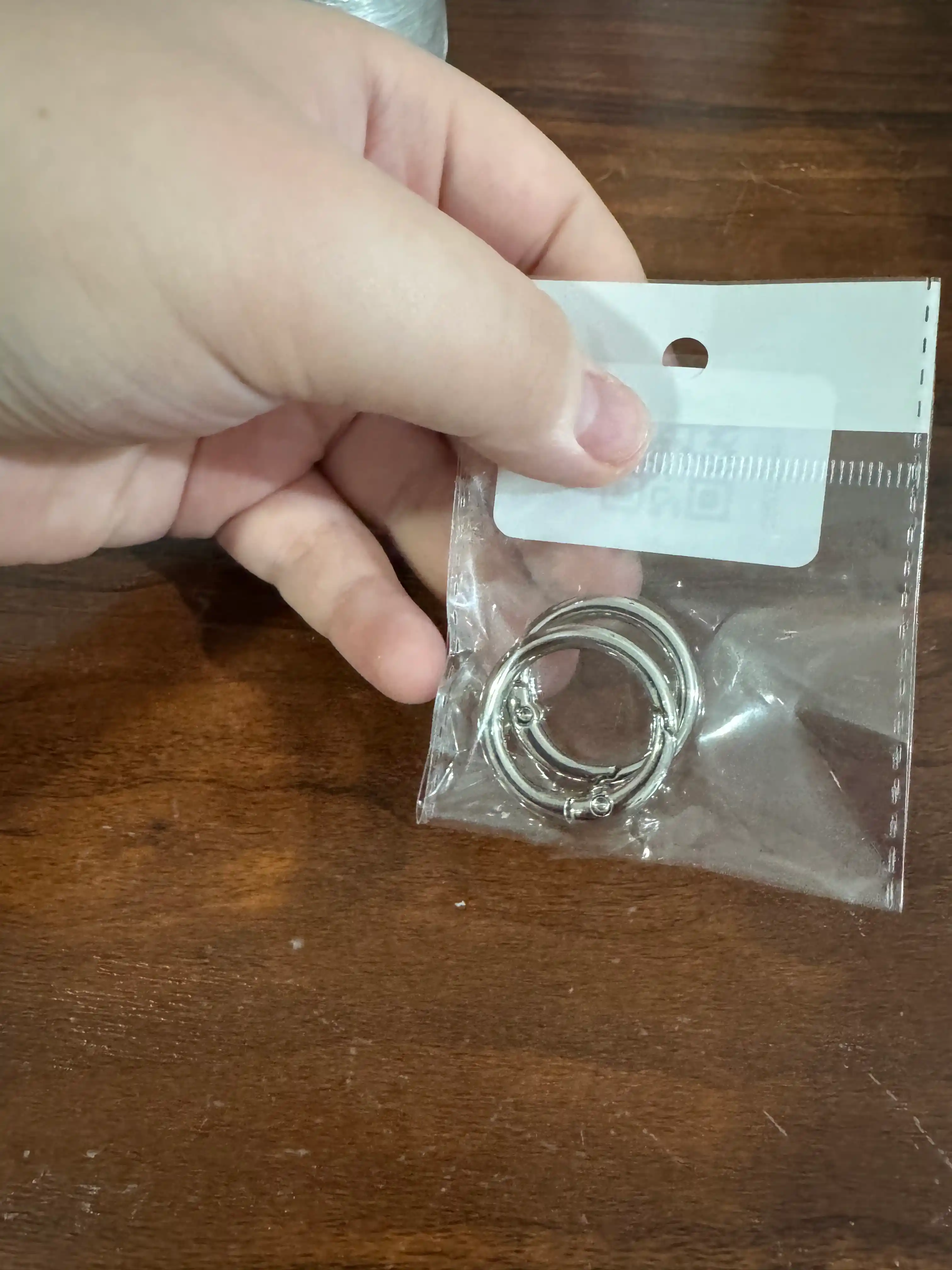 Sumkalar uchun karabiner halqasi, diametri 24/33 mm, 2 dona