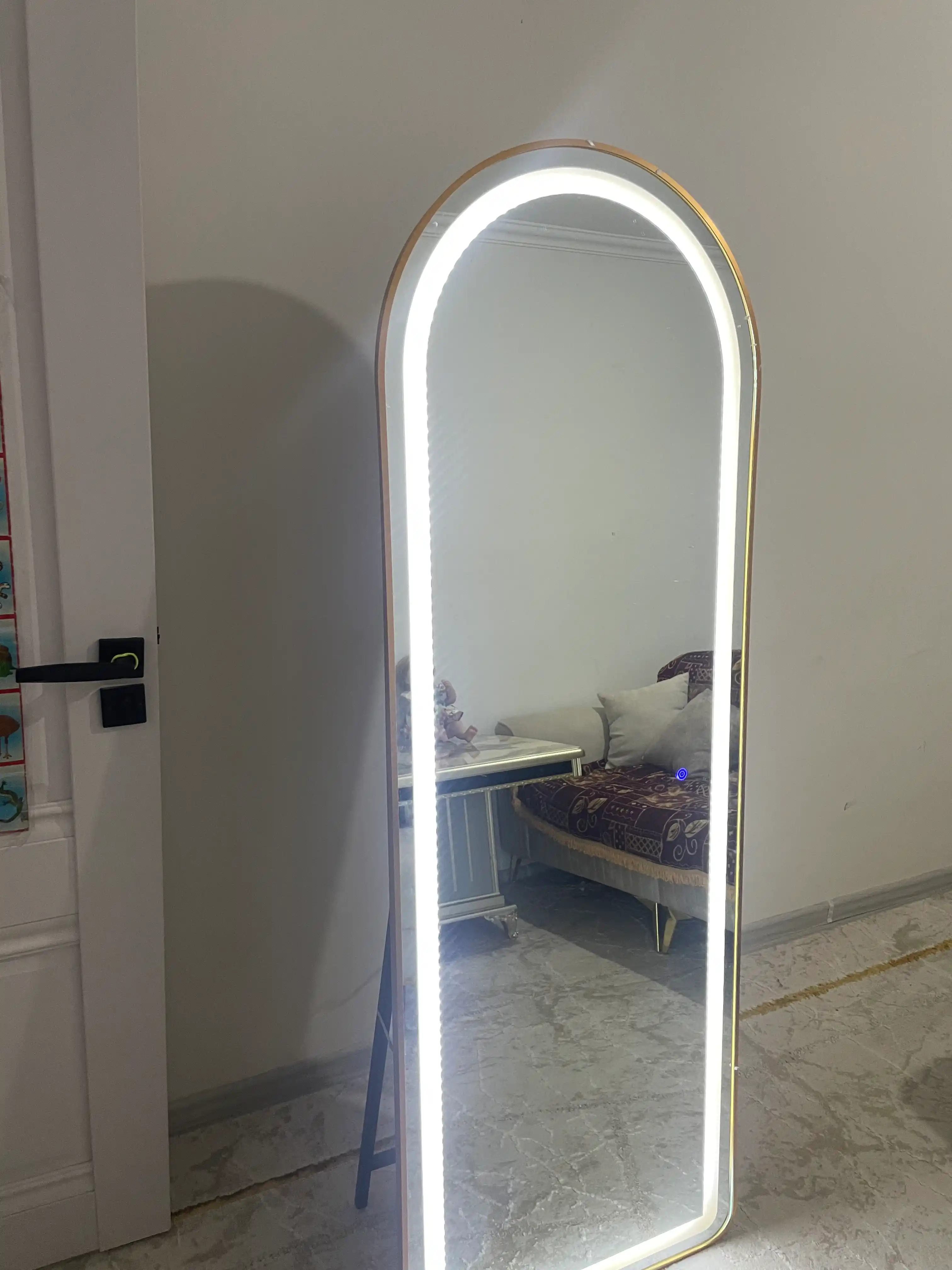Зеркало LED, напольное, ширина 60 см, высота — 170 см
