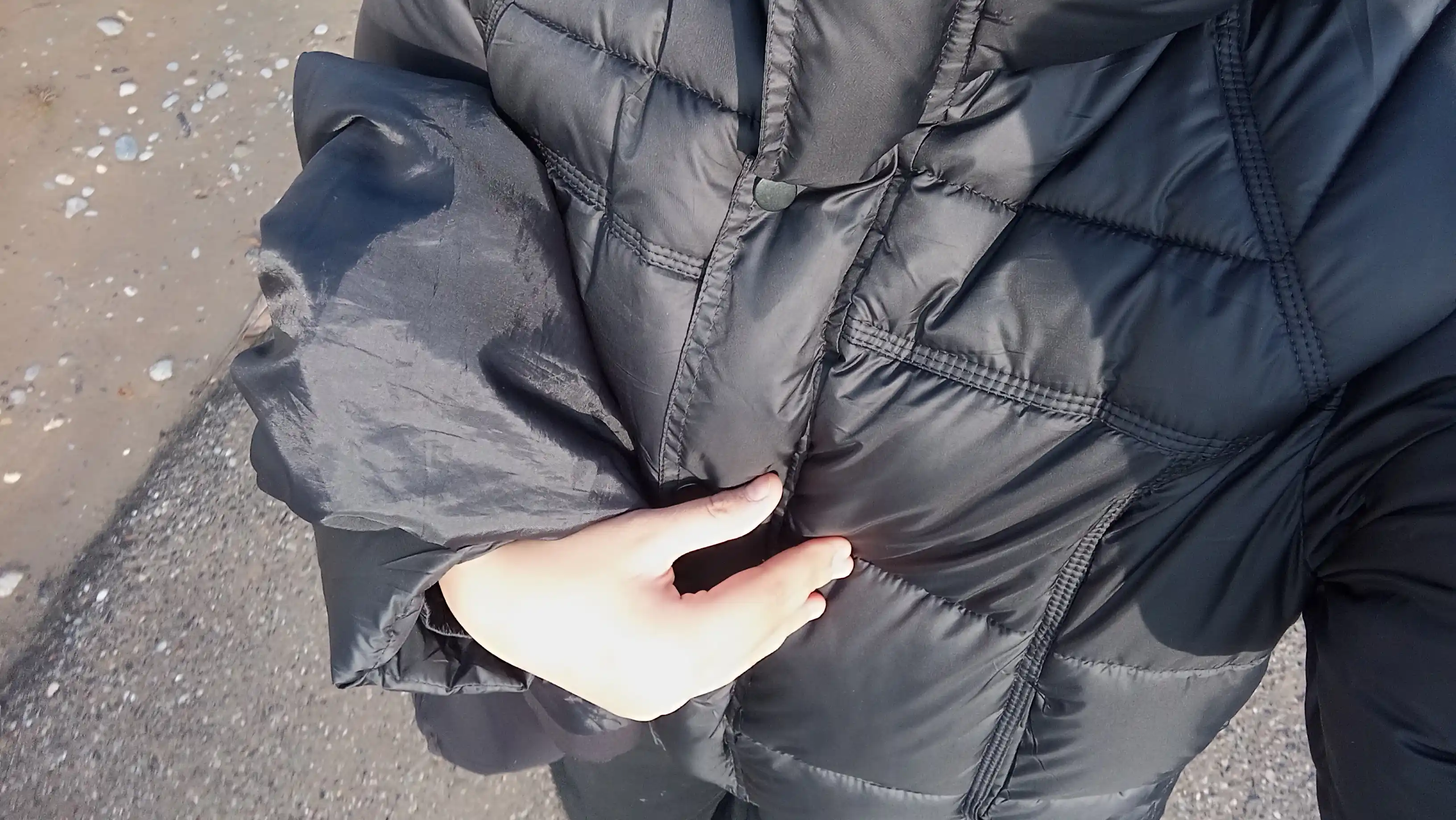 Kurtkalar ayollar uchun, oversize, qalin kapishoni bilan still koreyskiy kuz va qish uchun
