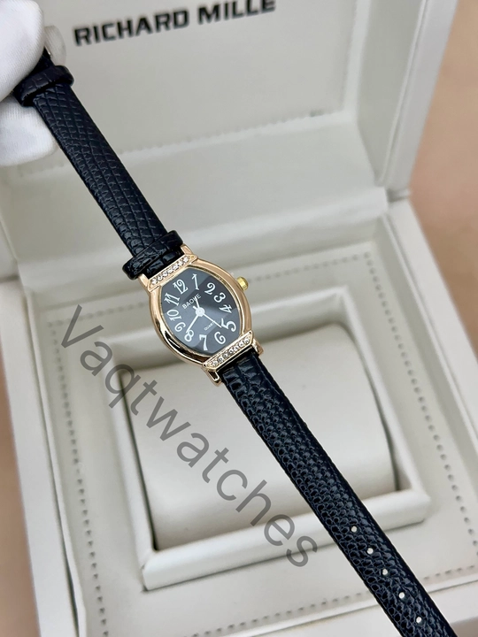 Elegant Aura Ayollar Soati