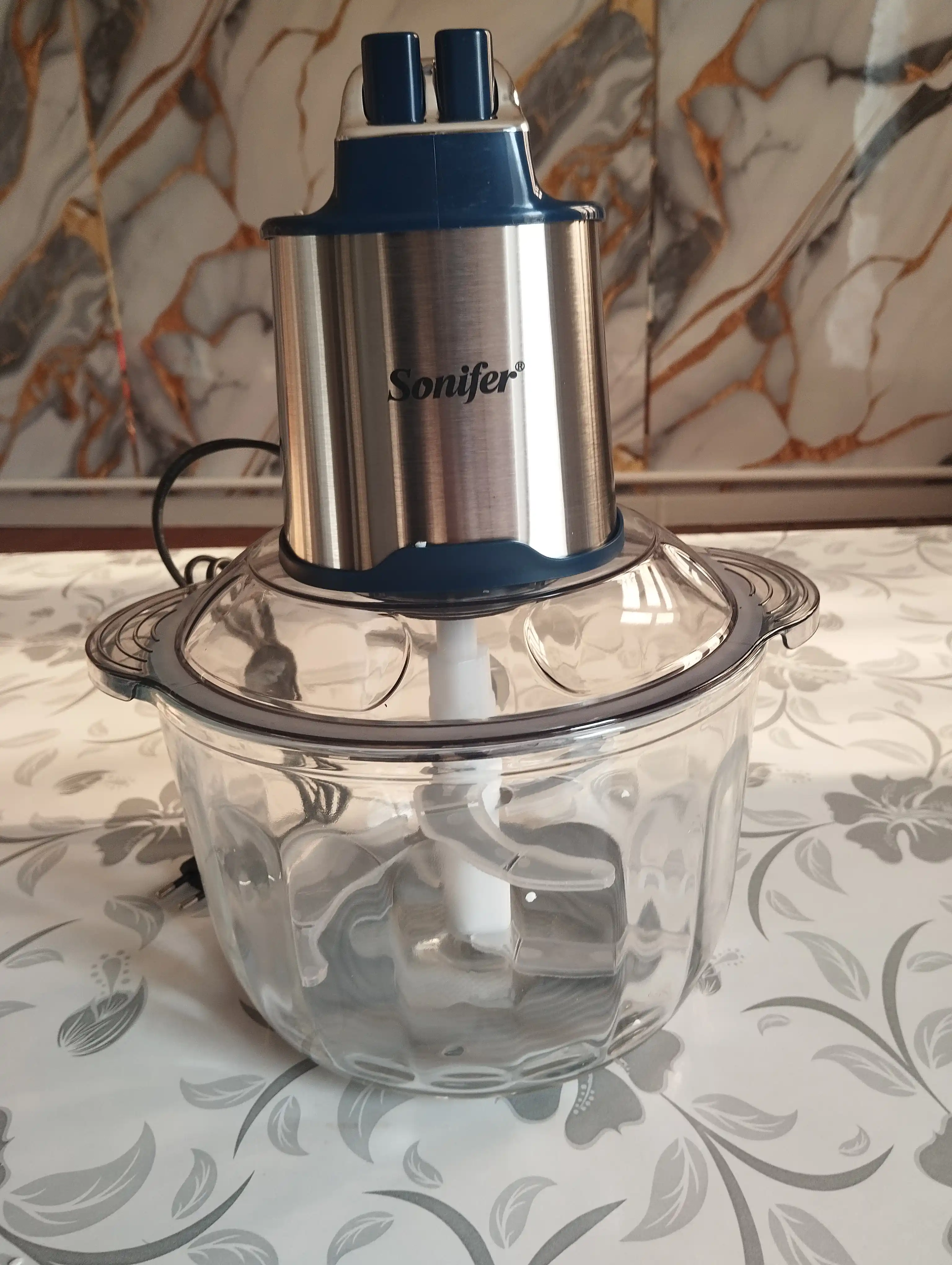 Elekt maydalagich Sonifer SF-8123, 4 litr