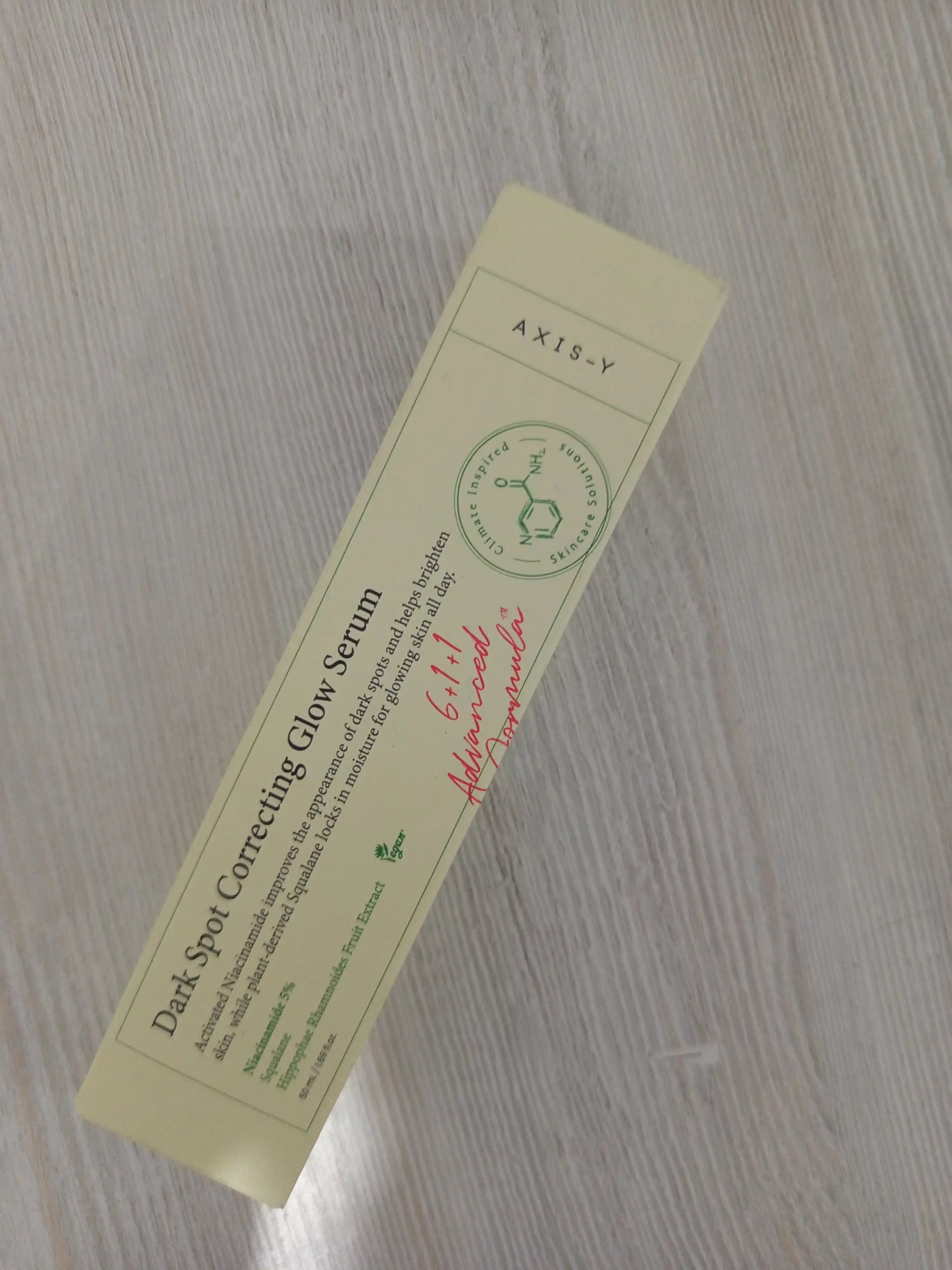 Осветляющая сыворотка Dark Spot Correcting Glow Serum, Axis-Y, 50 мл