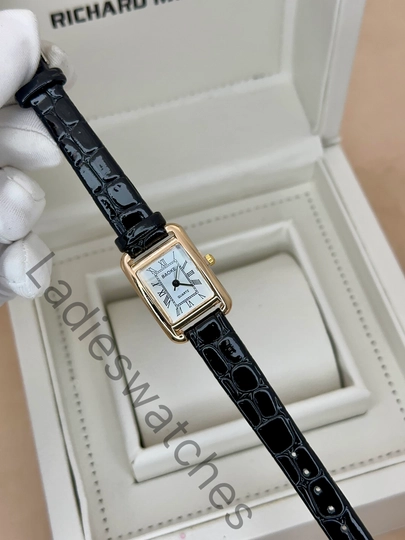 Элегантные квадратные часы для женщин — LWATCHS-M000191-ПРОЗР