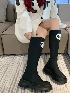Qora