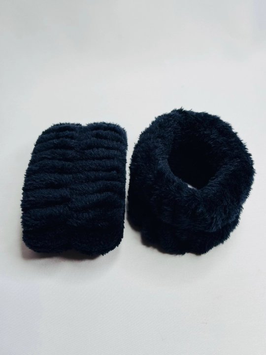 Obodok va yengchalar to‘plami, yuvinish va pardoz uchun mos