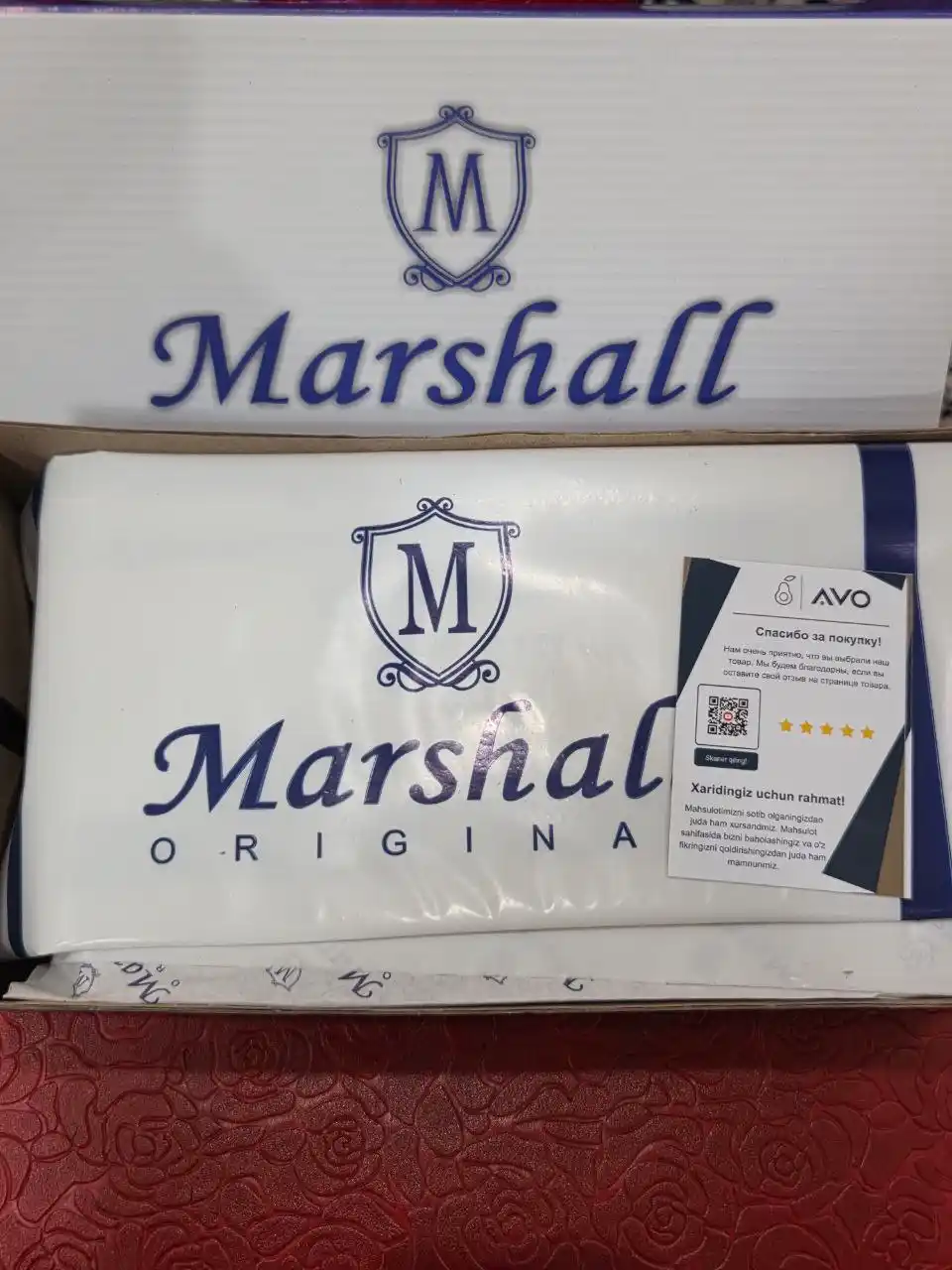 Erkaklar uchun MARSHALL krossovkalar to'liq charm, qora rang, tabiiy charm K-SM 247