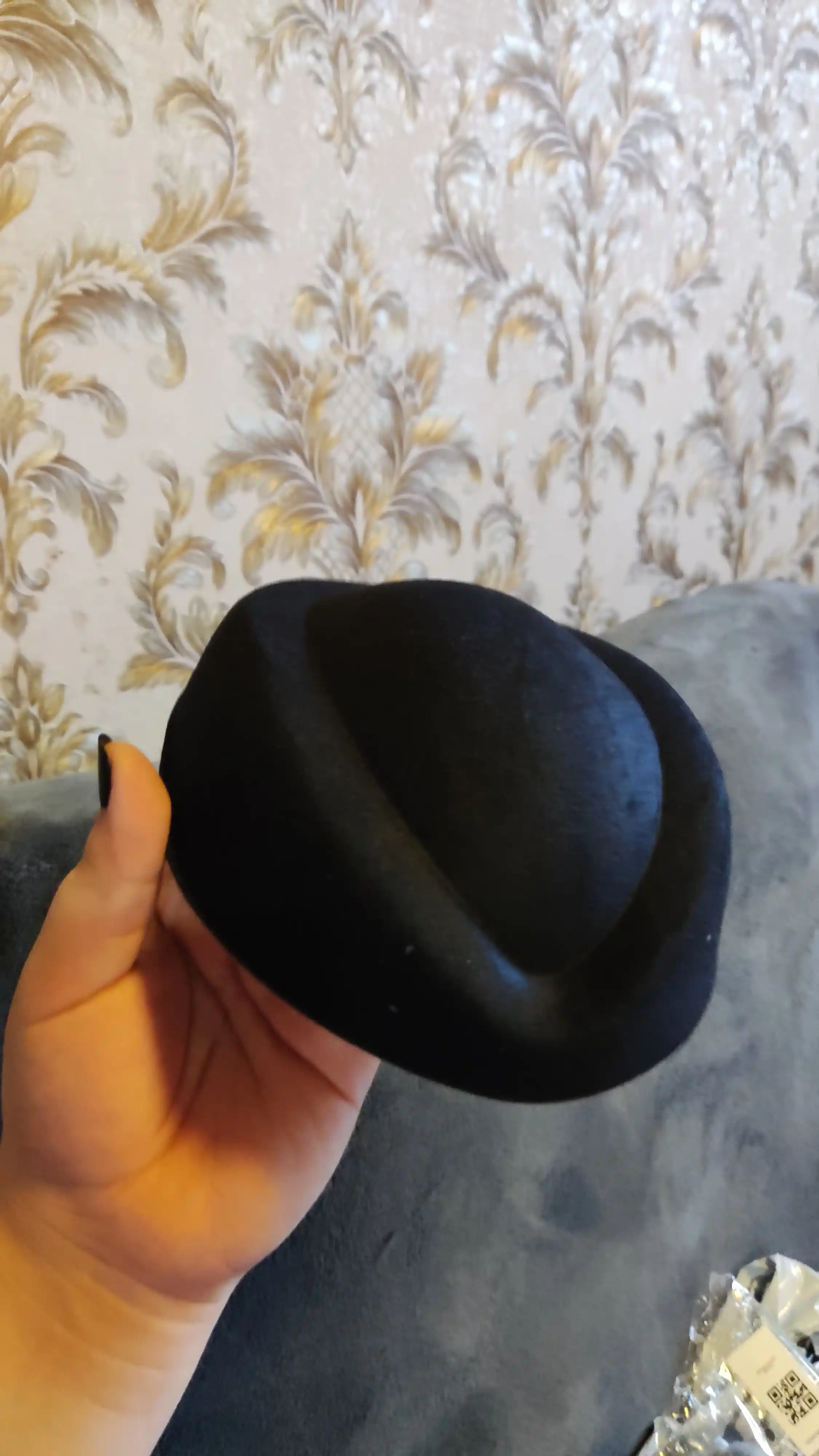 Бретонская шапки