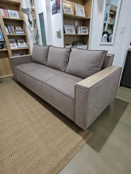 Saqlash joyi bo'lgan loft divan-karavot - 